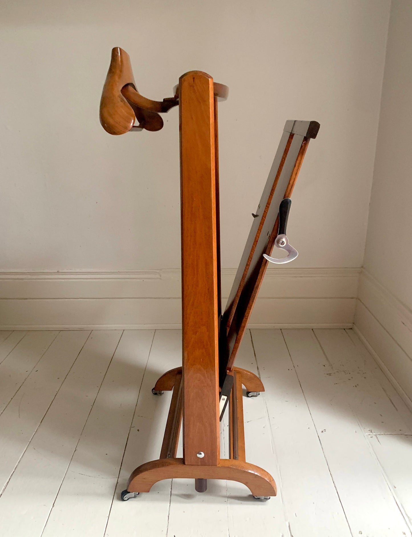 Mid Century Fratelli Reguitti Teak Valet Stand - for Jacket, Trousers & Trinkets