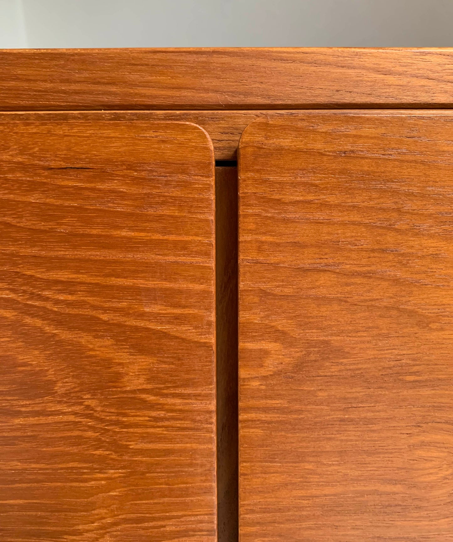 Mid Century Modern Teak Beaver & Tapley Free Standing Two-Door Media Cabinet