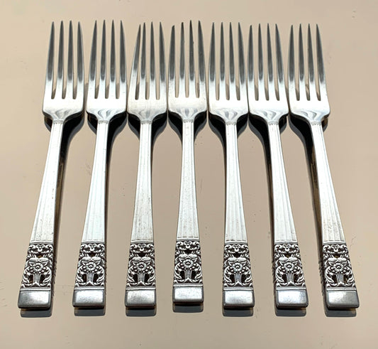 Vintage Oneida Community Hampton Court Pattern silver plated 7 x Dinner forks