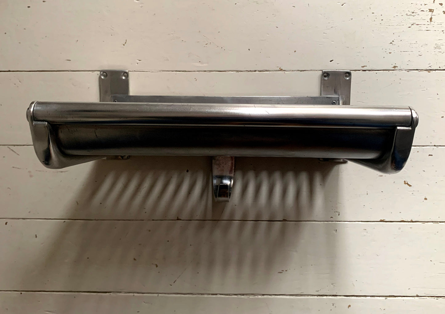 Original Vintage London Underground A-Stock Aluminium Luggage Rack w/ Hook 1/2