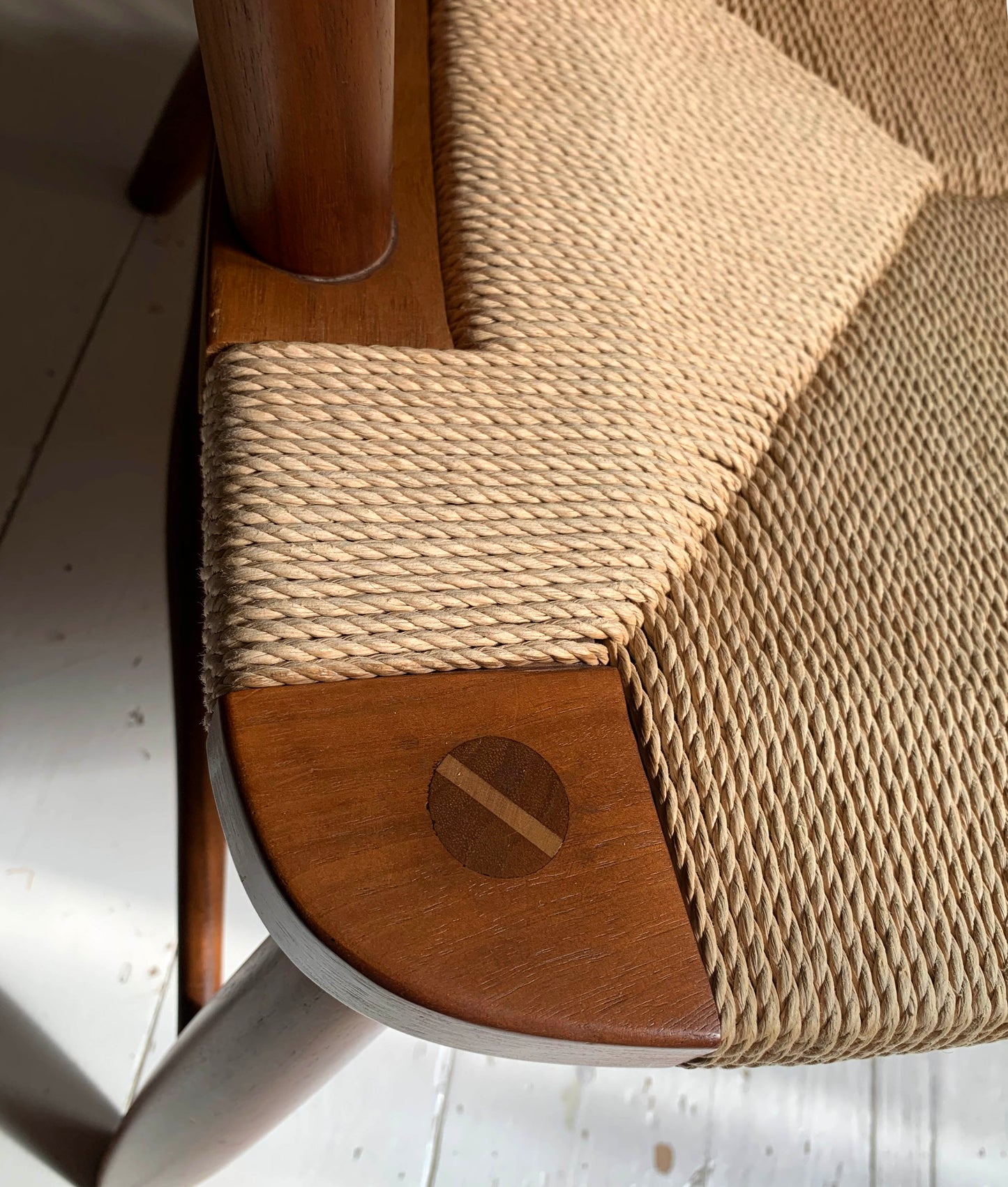PP 550 Peacock Chair, Timber Frame, Papercord Upholstery, Excellent Condition