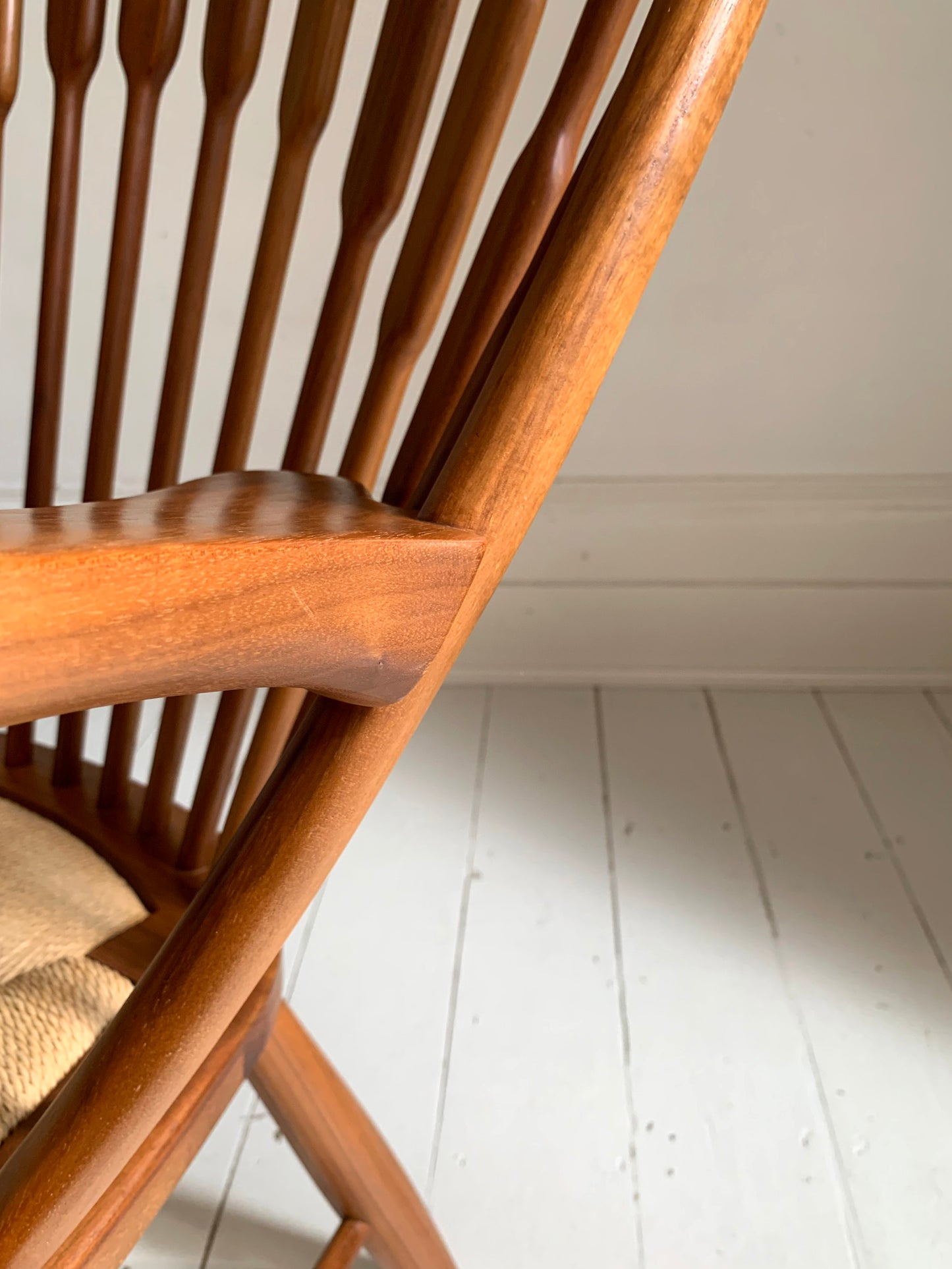 PP 550 Peacock Chair, Timber Frame, Papercord Upholstery, Excellent Condition