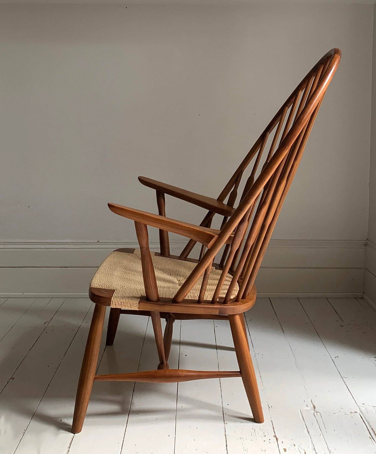 PP 550 Peacock Chair, Timber Frame, Papercord Upholstery, Excellent Condition