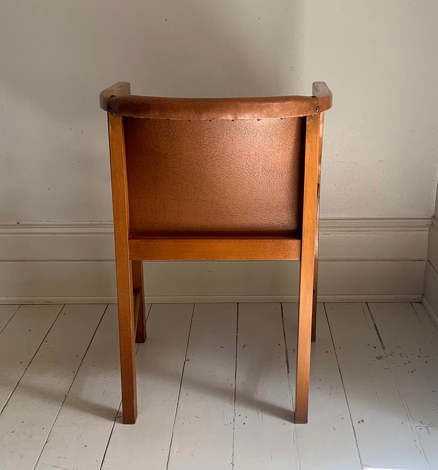 Pair of 1920/30s Horseshoe, Tub Carver Chairs Upholstered in Cognac Vinyl