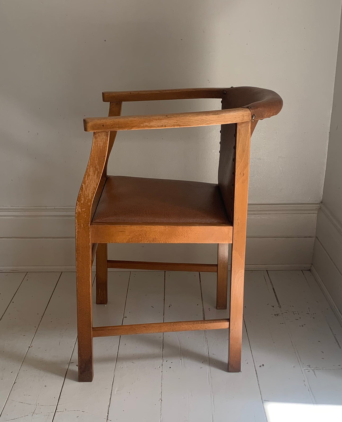 Pair of 1920/30s Horseshoe, Tub Carver Chairs Upholstered in Cognac Vinyl