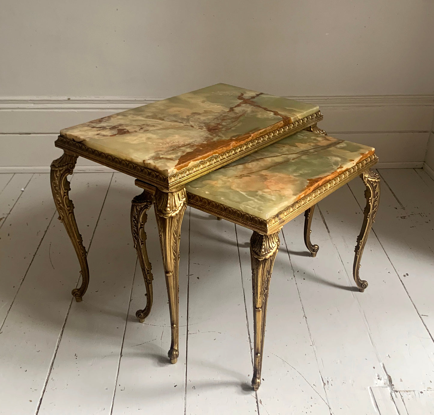 Vintage Hollywood Regency Pair of Onyx & Brass Nesting Tables