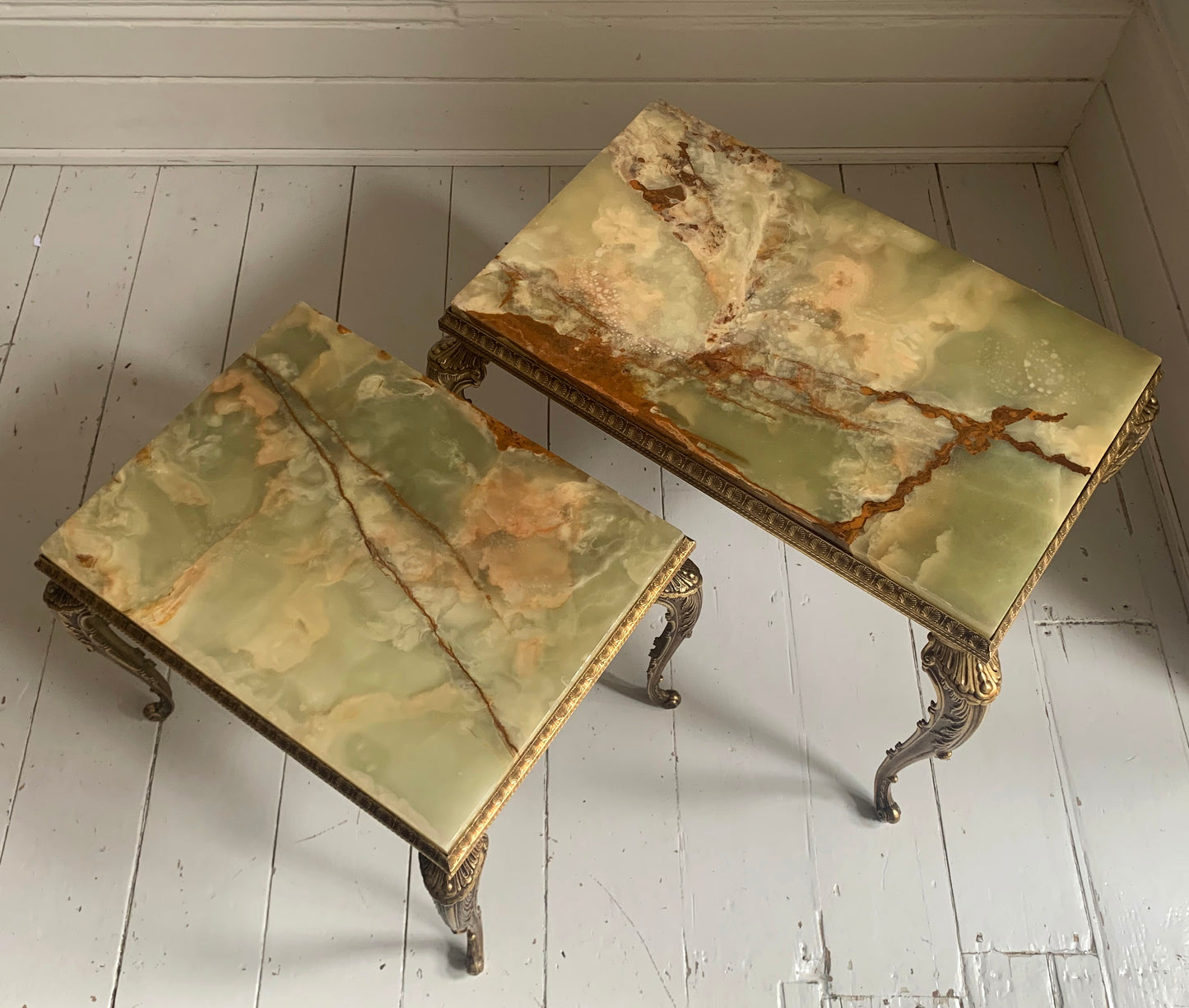 Vintage Hollywood Regency Pair of Onyx & Brass Nesting Tables