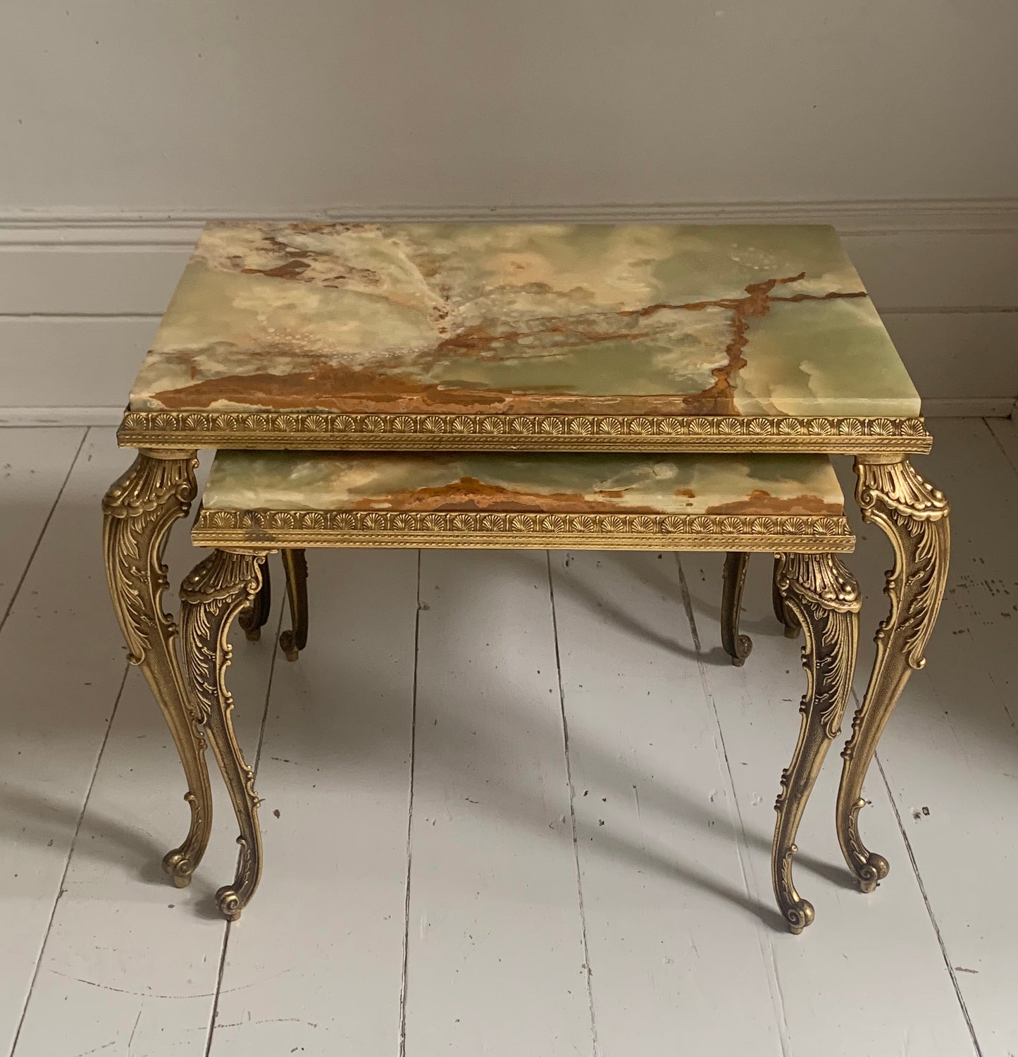 Vintage Hollywood Regency Pair of Onyx & Brass Nesting Tables