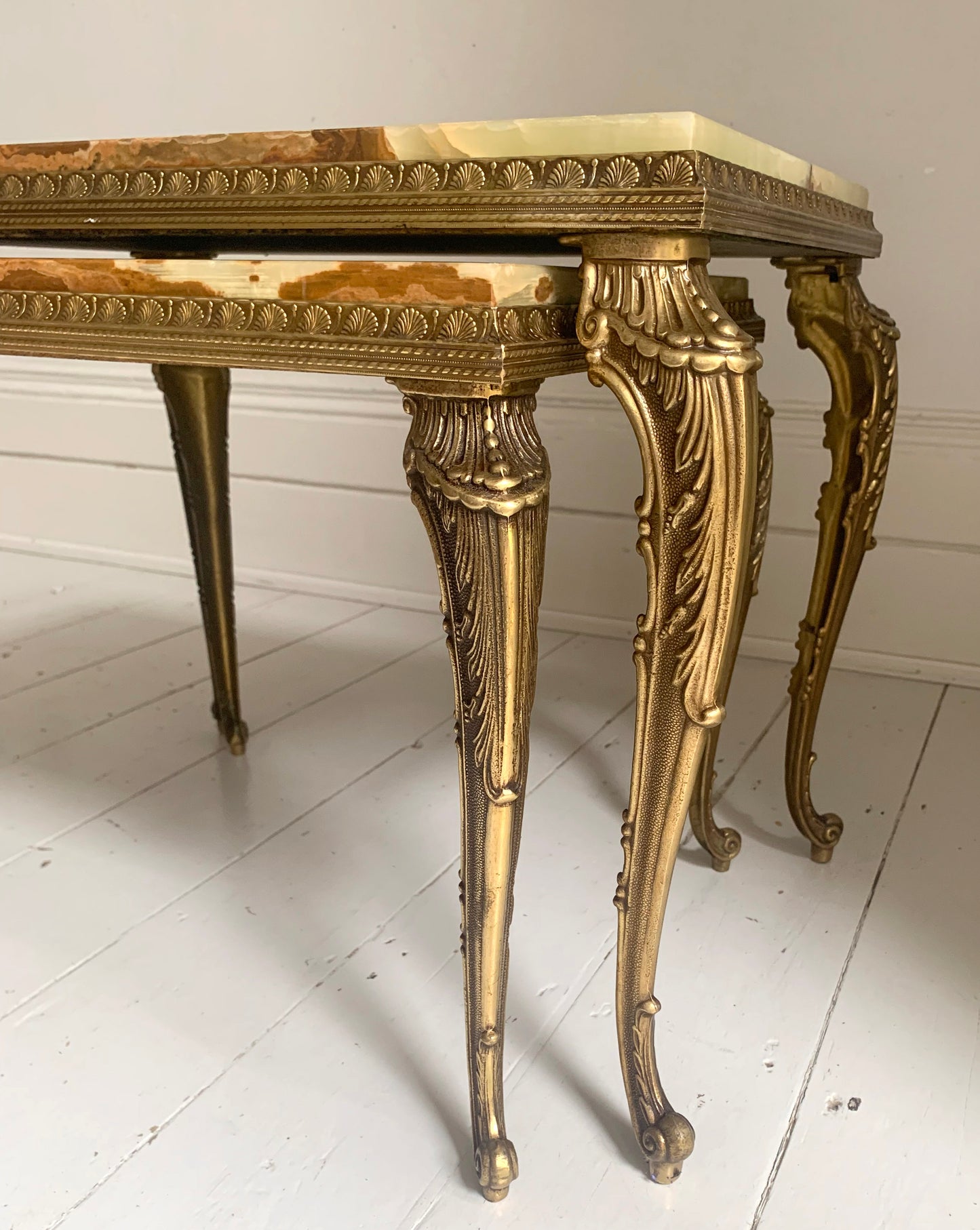 Vintage Hollywood Regency Pair of Onyx & Brass Nesting Tables