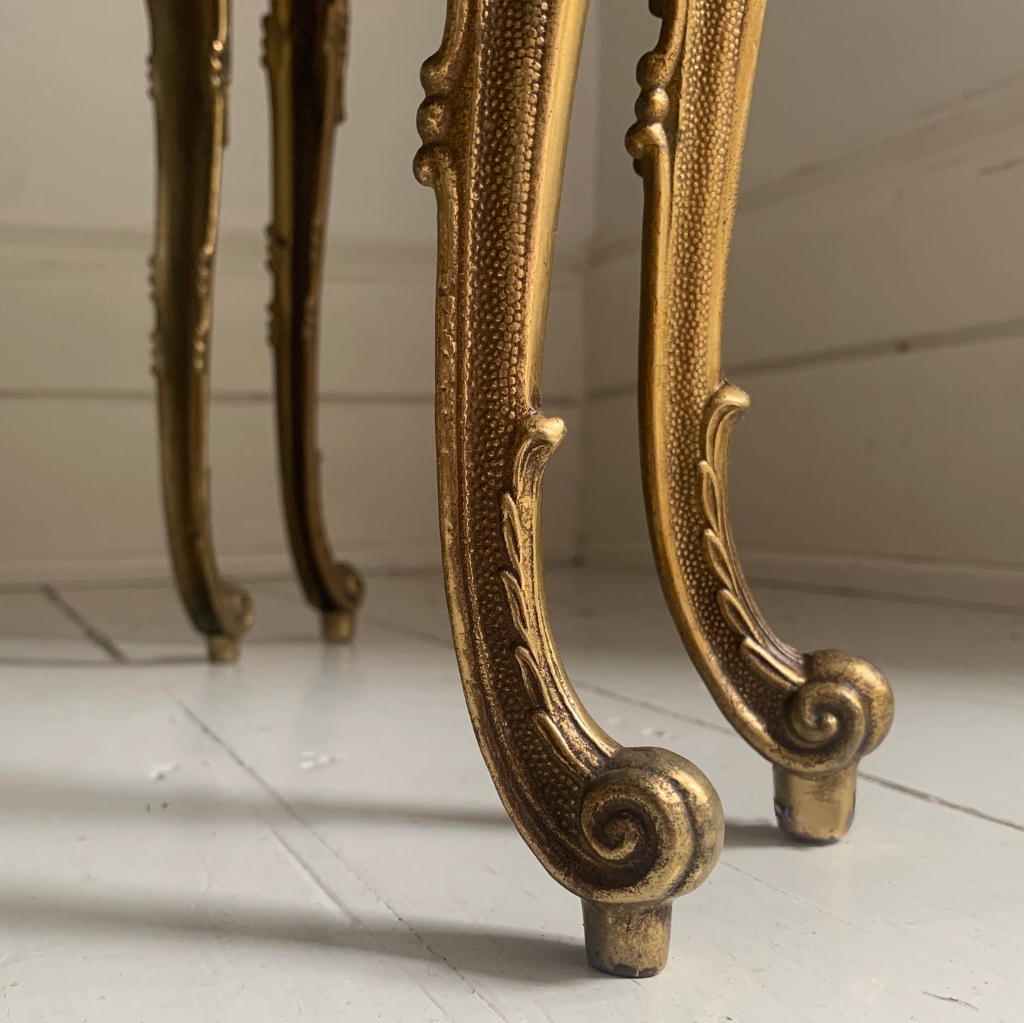 Vintage Hollywood Regency Pair of Onyx & Brass Nesting Tables