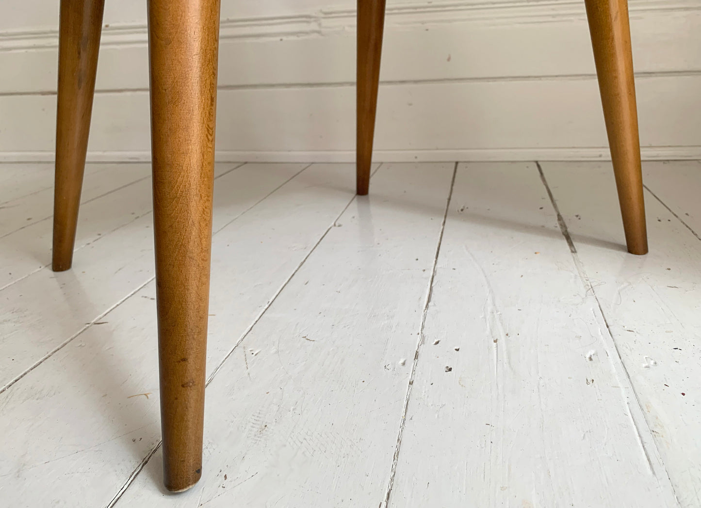 Pair of Vintage Ercol Fleur-De-Lys Dining Chairs - Model 371