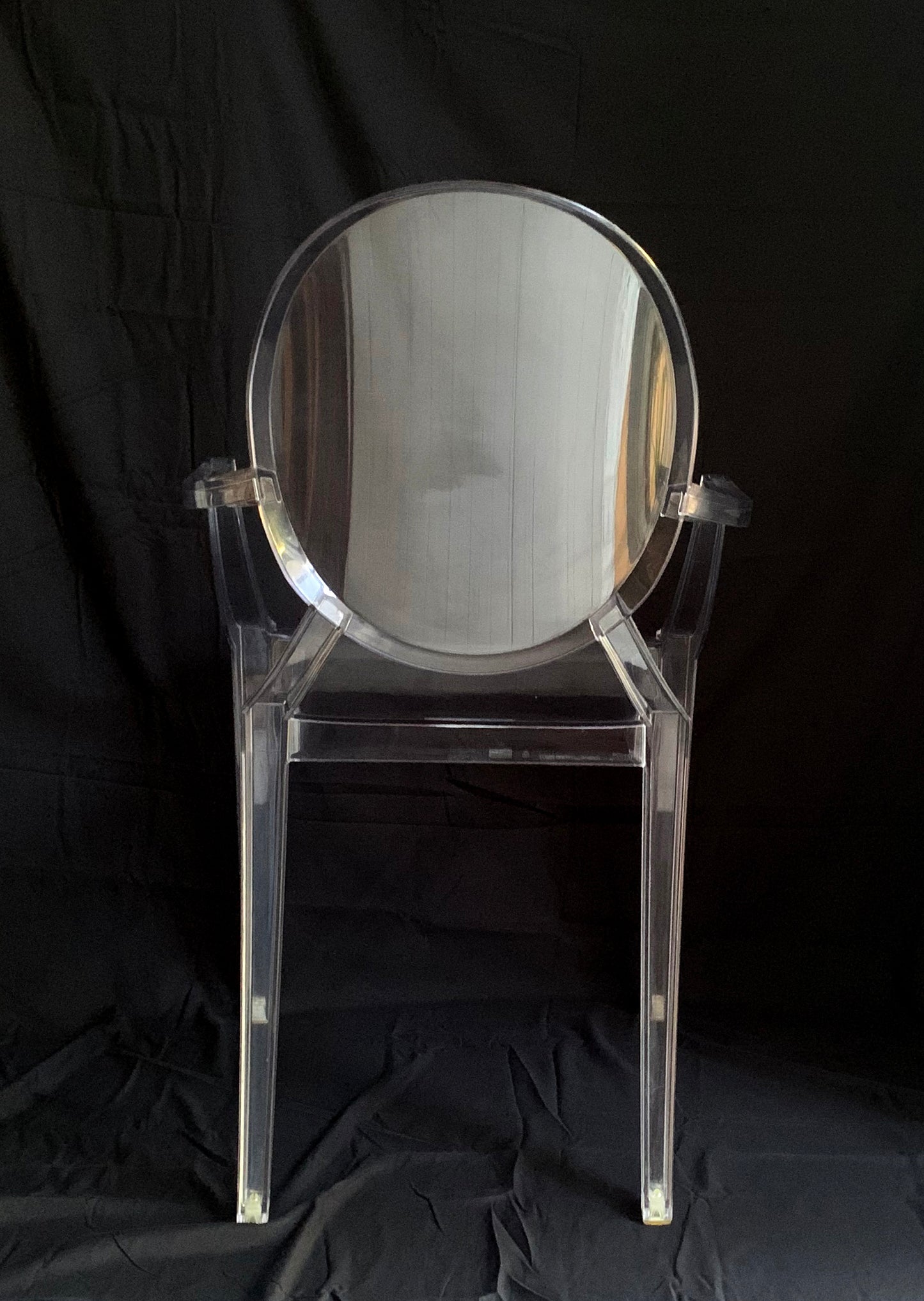 Kartell Louis Ghost Chair in Clear Polycarbonate, designed by Philippe Starck