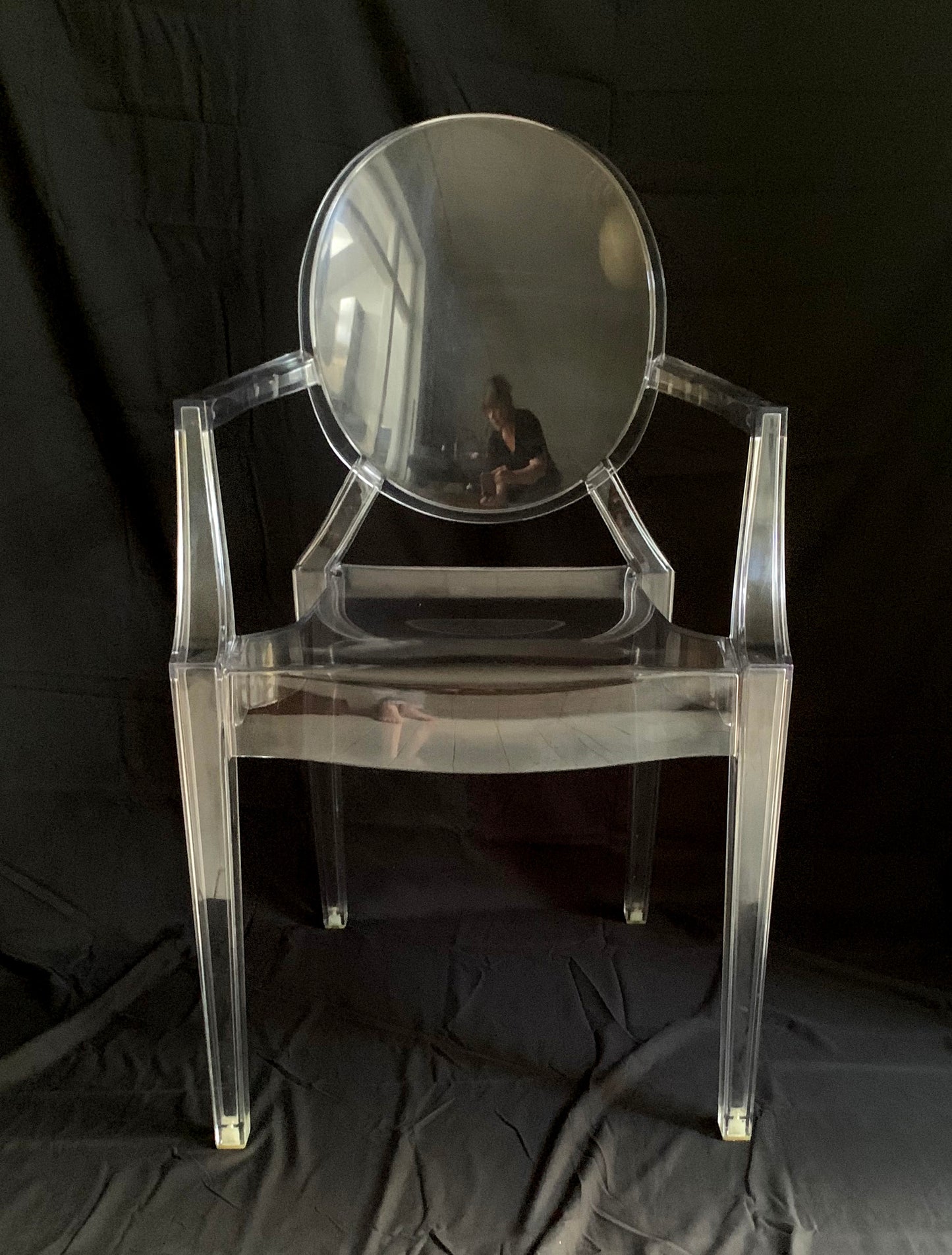 Kartell Louis Ghost Chair in Clear Polycarbonate, designed by Philippe Starck