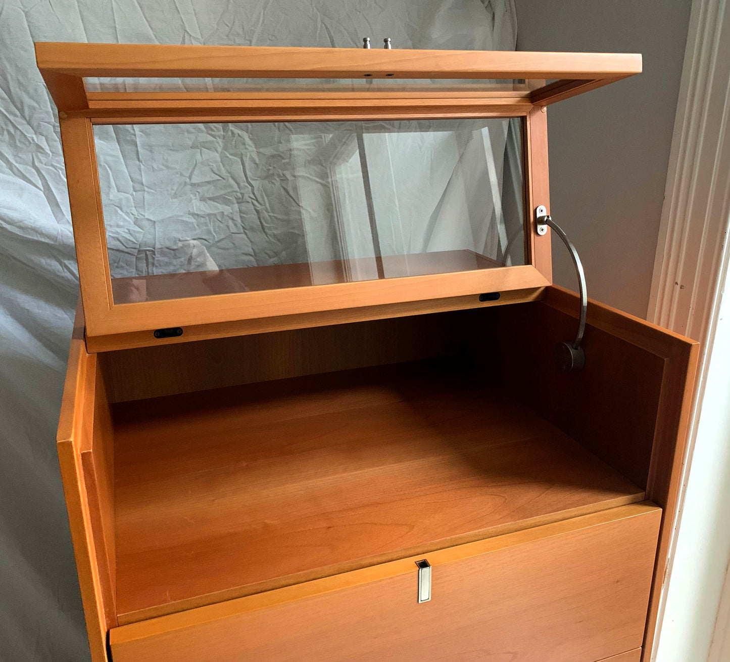 Large Six Drawer Chest / Drawers with Top Display Drawer; attributed to Poliform