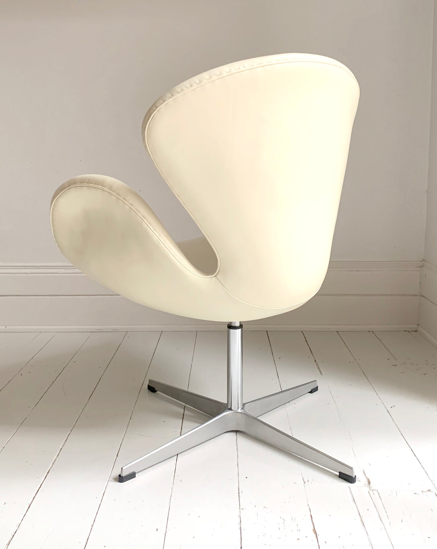 Swan Chair Replica in the style of the 1958 Arne Jacobson Chair in Cream