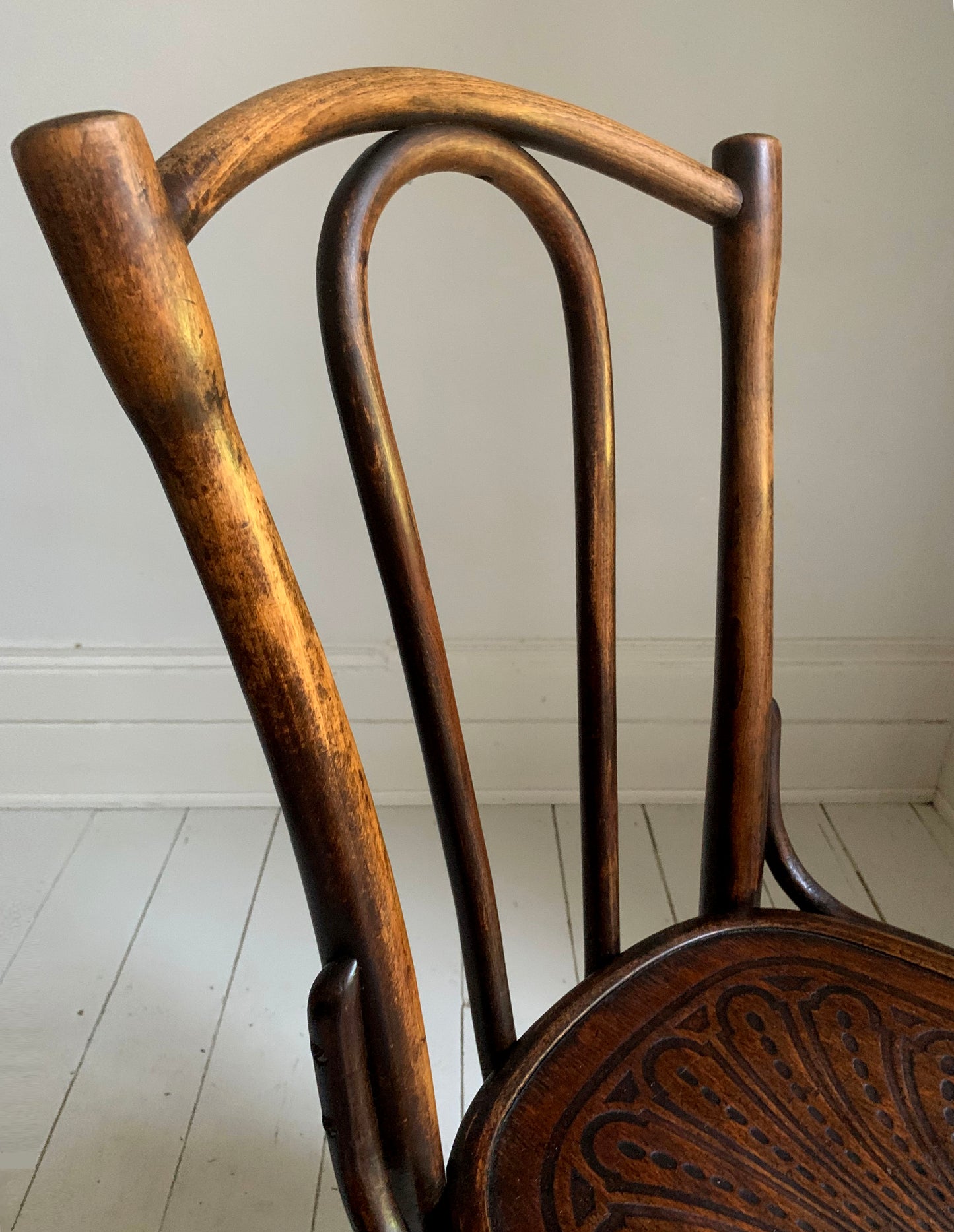 Antique Thonet Model No.56 Dining / Cafe Chair, Pressed Wood Seat with Amazing Patina