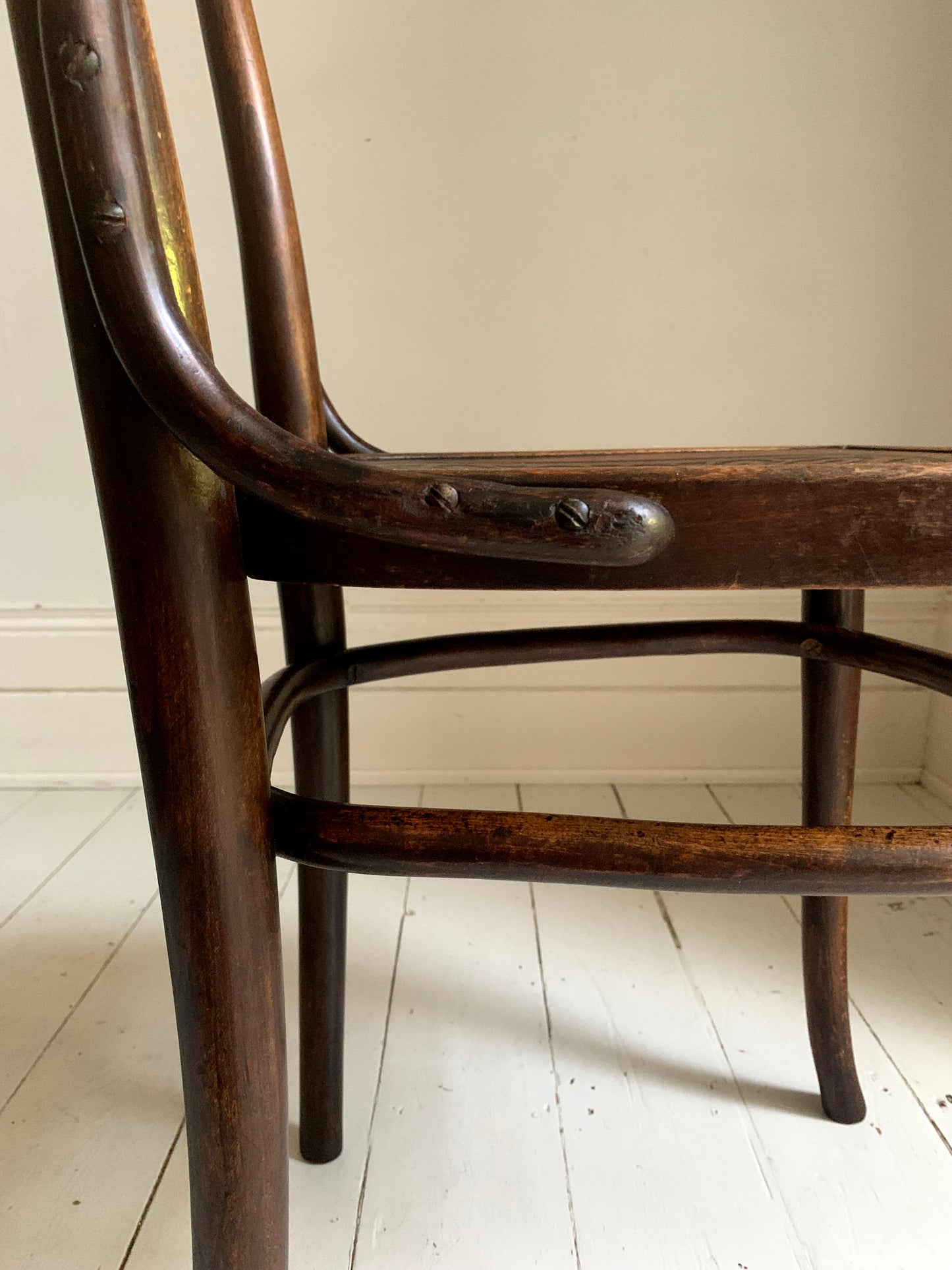 Antique Thonet Model No.56 Dining / Cafe Chair, Pressed Wood Seat with Amazing Patina