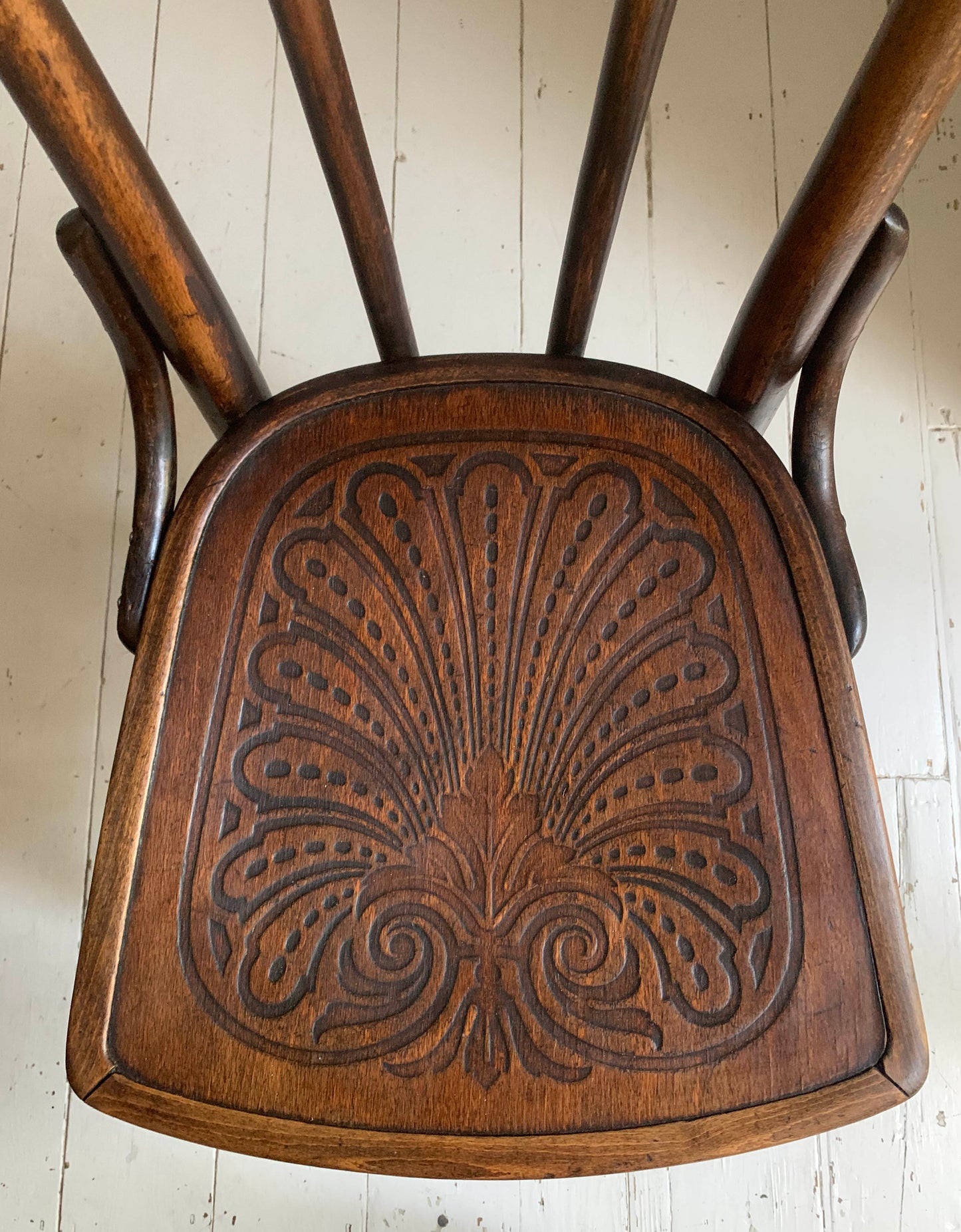 Antique Thonet Model No.56 Dining / Cafe Chair, Pressed Wood Seat with Amazing Patina