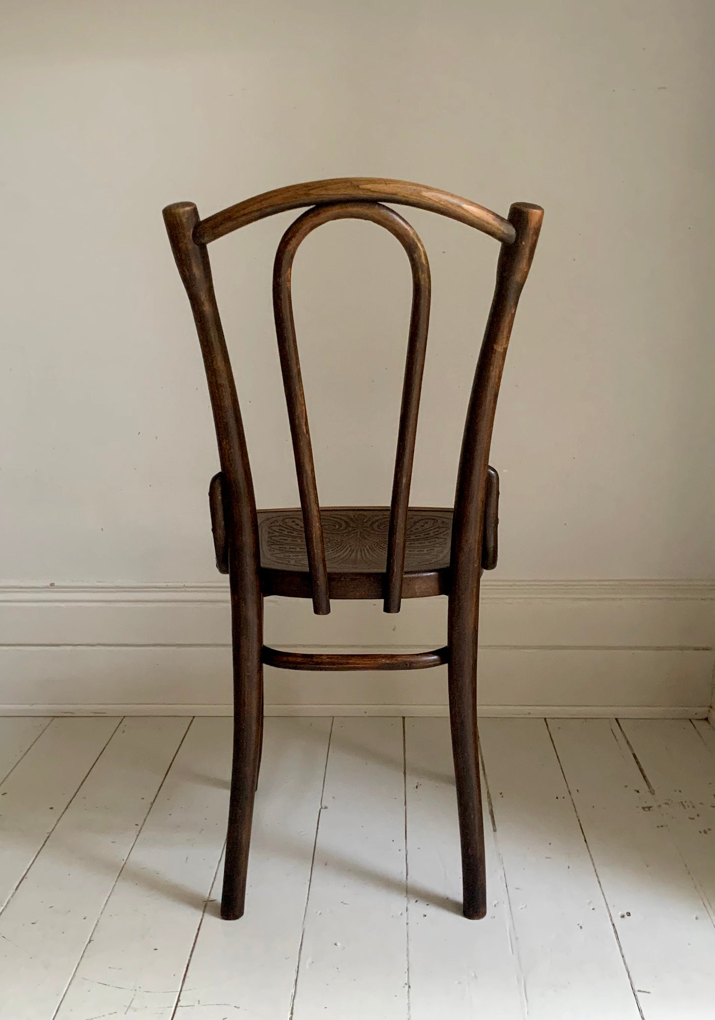 Antique Thonet Model No.56 Dining / Cafe Chair, Pressed Wood Seat with Amazing Patina