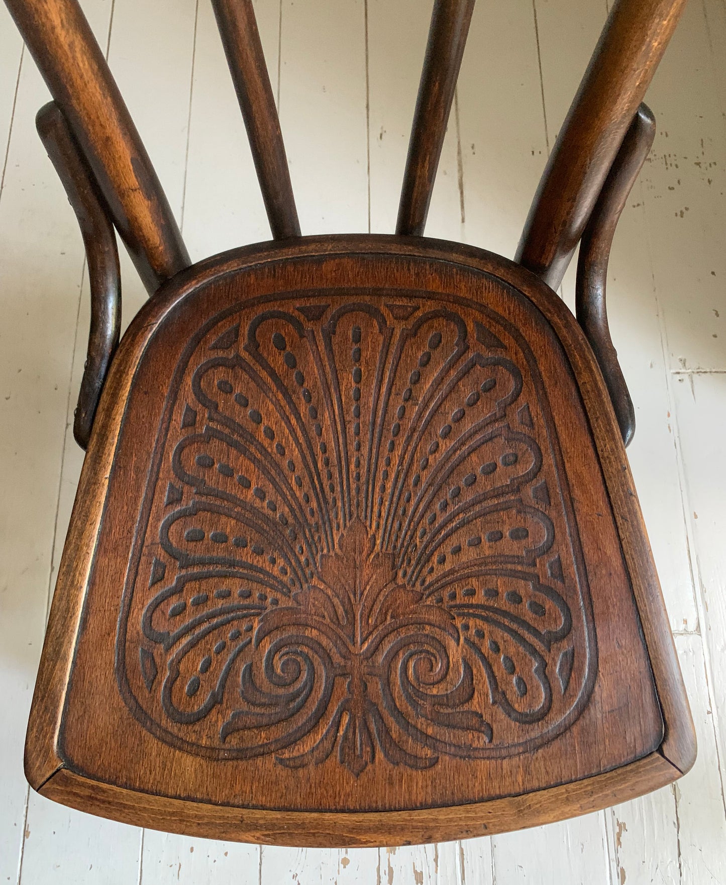 Antique Thonet Model No.56 Dining / Cafe Chair, Pressed Wood Seat with Amazing Patina