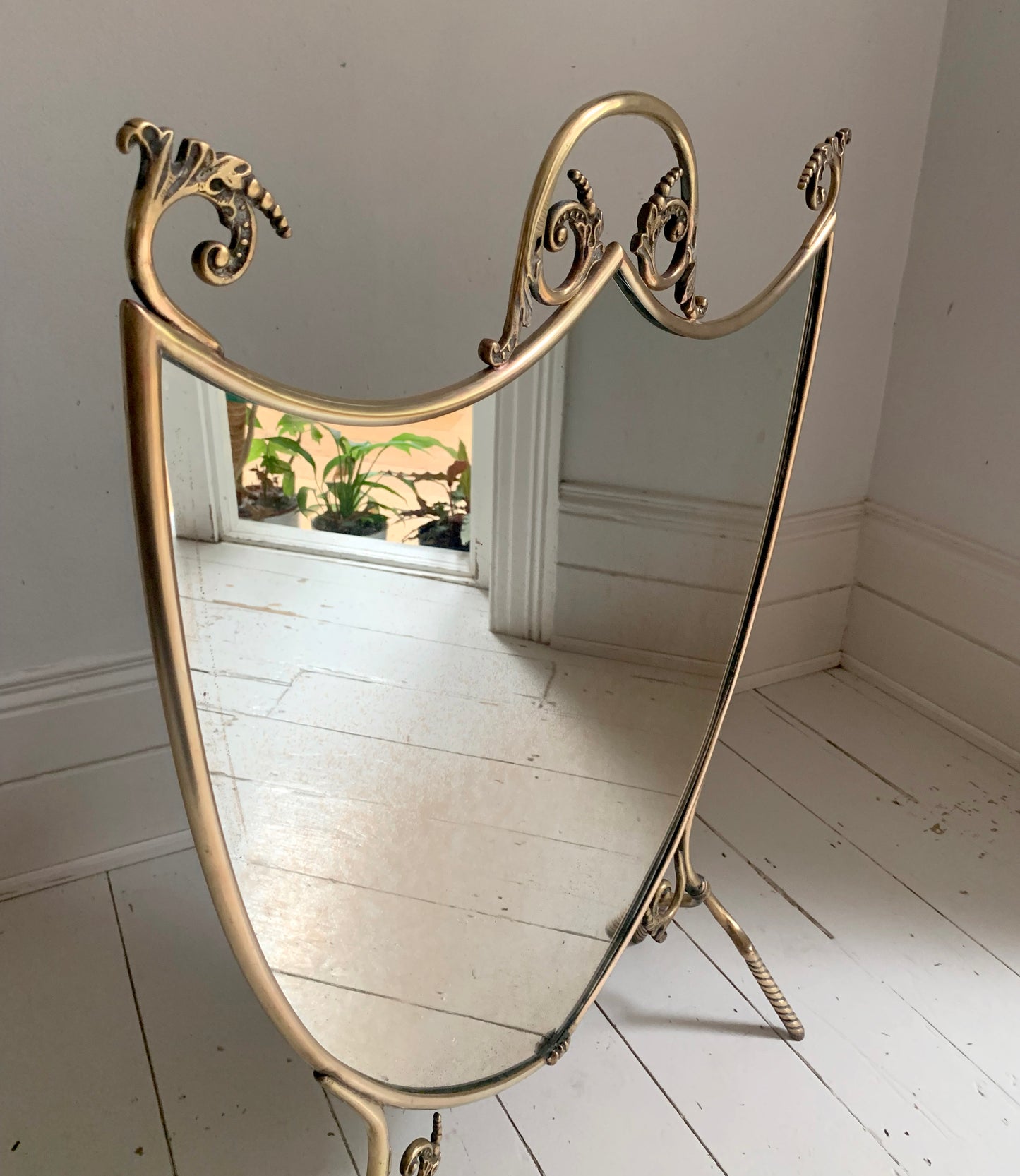 Antique Victorian / Edwardian Brass & Mirror Shield-Shaped Fire Screen / Guard