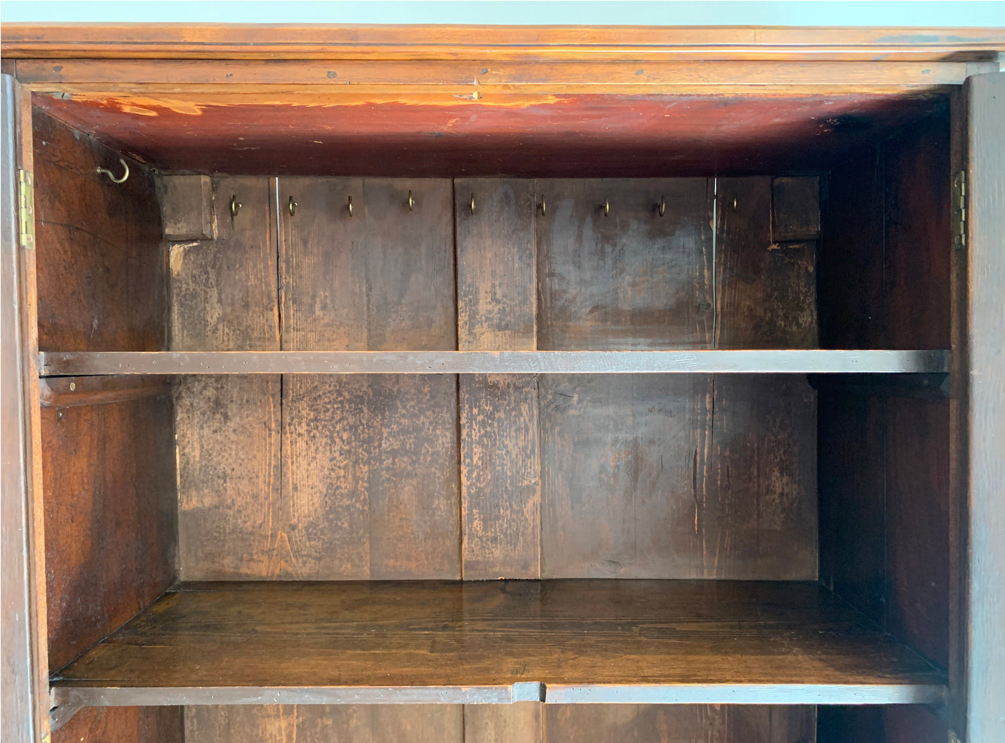Victorian Mahogany Glass Fronted Lockable Display Cabinet / Bookcase