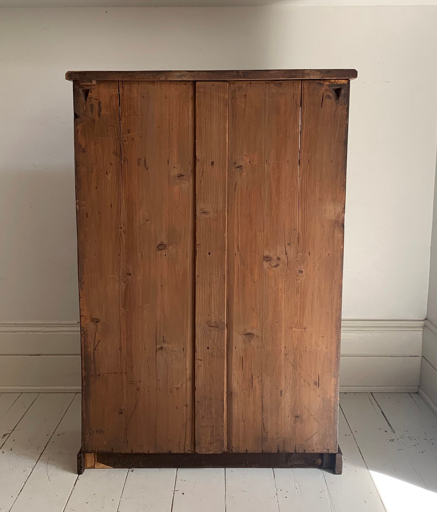 Victorian Mahogany Glass Fronted Lockable Display Cabinet / Bookcase