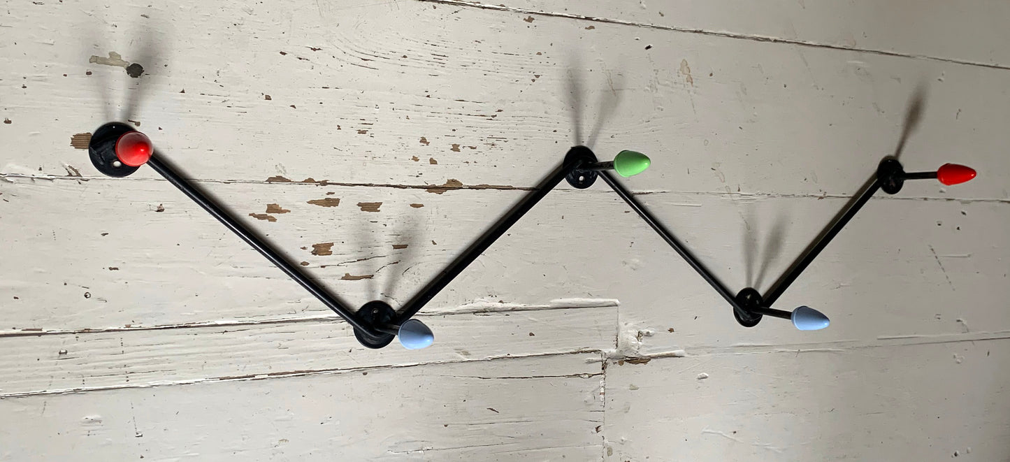 Vintage 1950s/60s Atomic Sputnik Multicoloured Wall Mounted Hooks x 5
