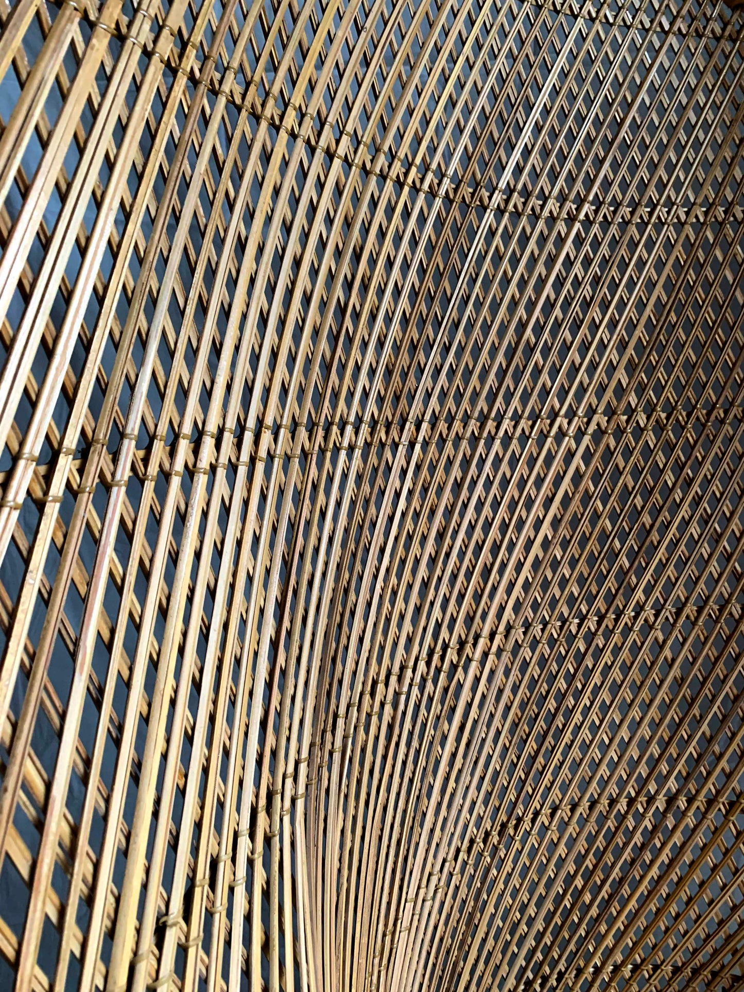 1970s Vintage Rattan &amp; Wicker Peacock Chair Emmanuelle Mid Century Modern