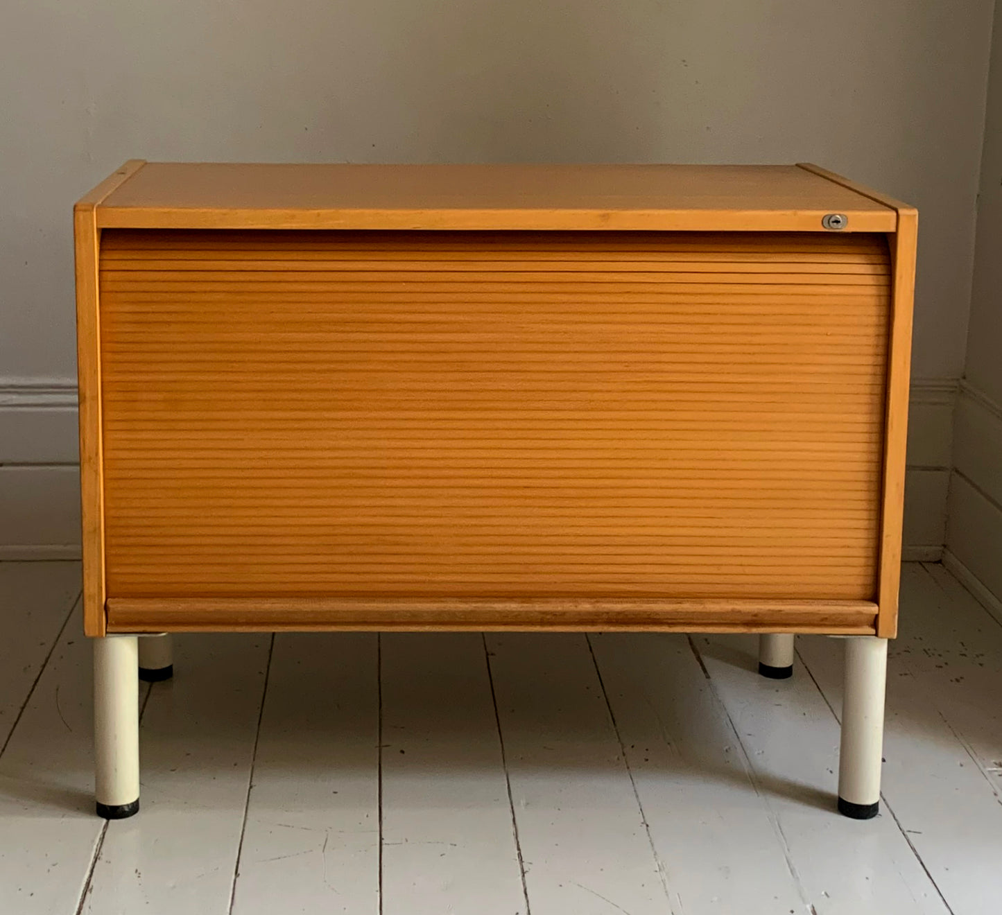 Vintage Scandi Style Pale Oak Tambour Storage / Filing / Media Vinyl Cabinet