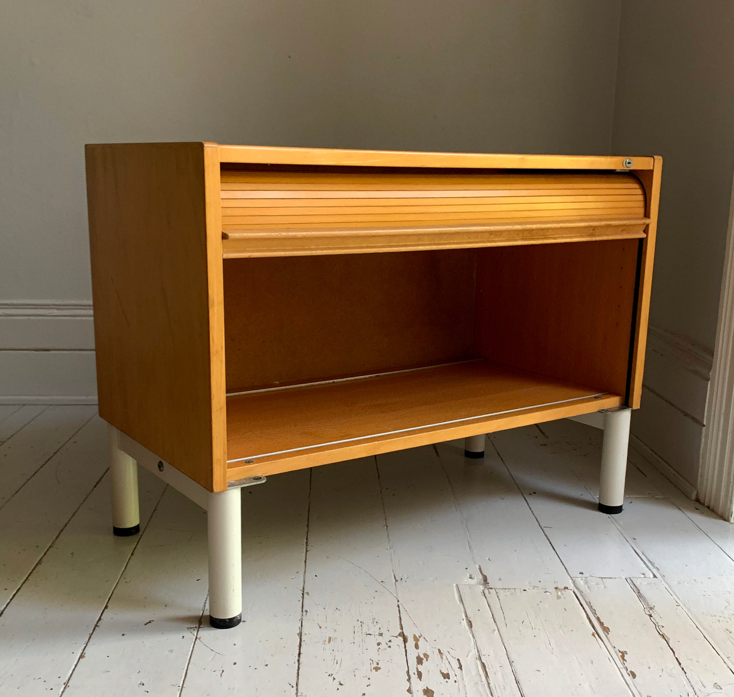 Vintage Scandi Style Pale Oak Tambour Storage / Filing / Media Vinyl Cabinet