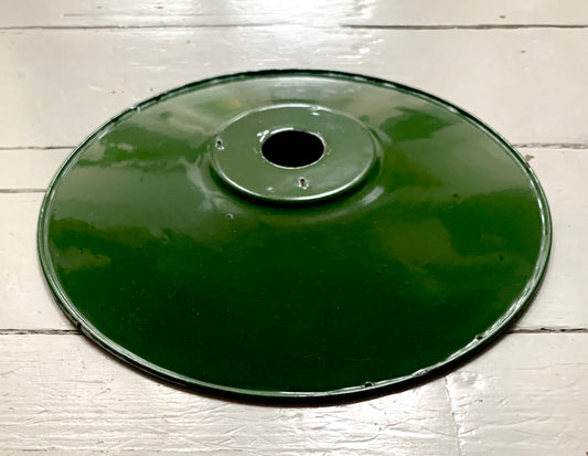 Vintage French Green Enamel Light Shade in Excellent Condition 1/6