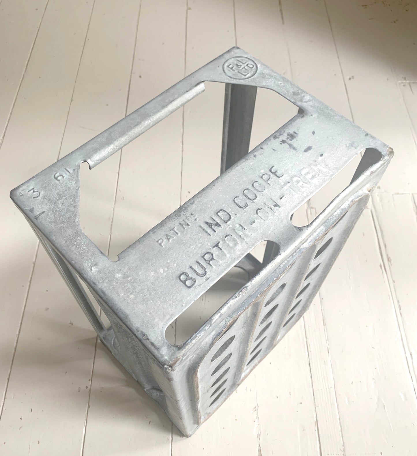 Vintage Galvanised 18 Bottle Beer Crate Ind Coope & Allsopp Ltd Burton on Trent