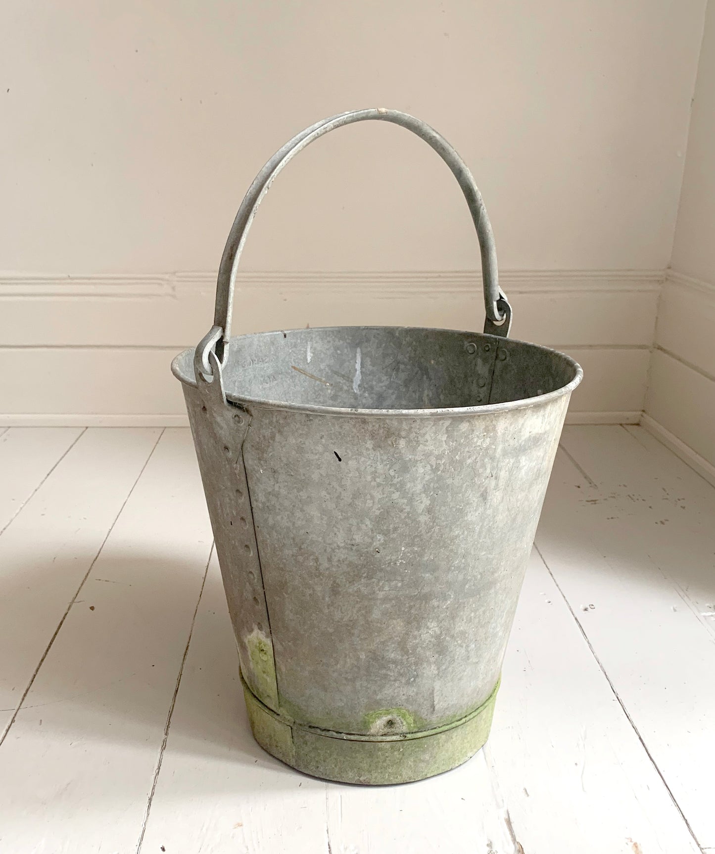 Vintage Galvanised Metal Bucket - Perfect for a Planter