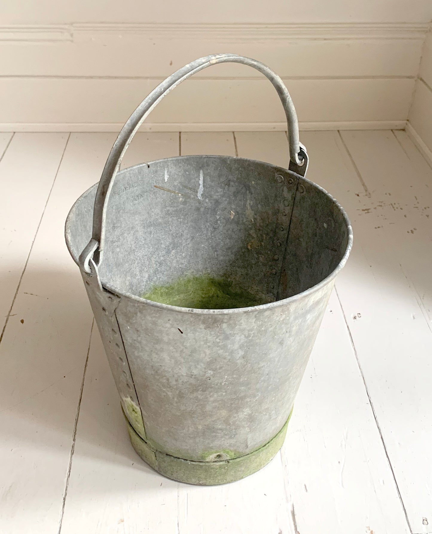 Vintage Galvanised Metal Bucket - Perfect for a Planter