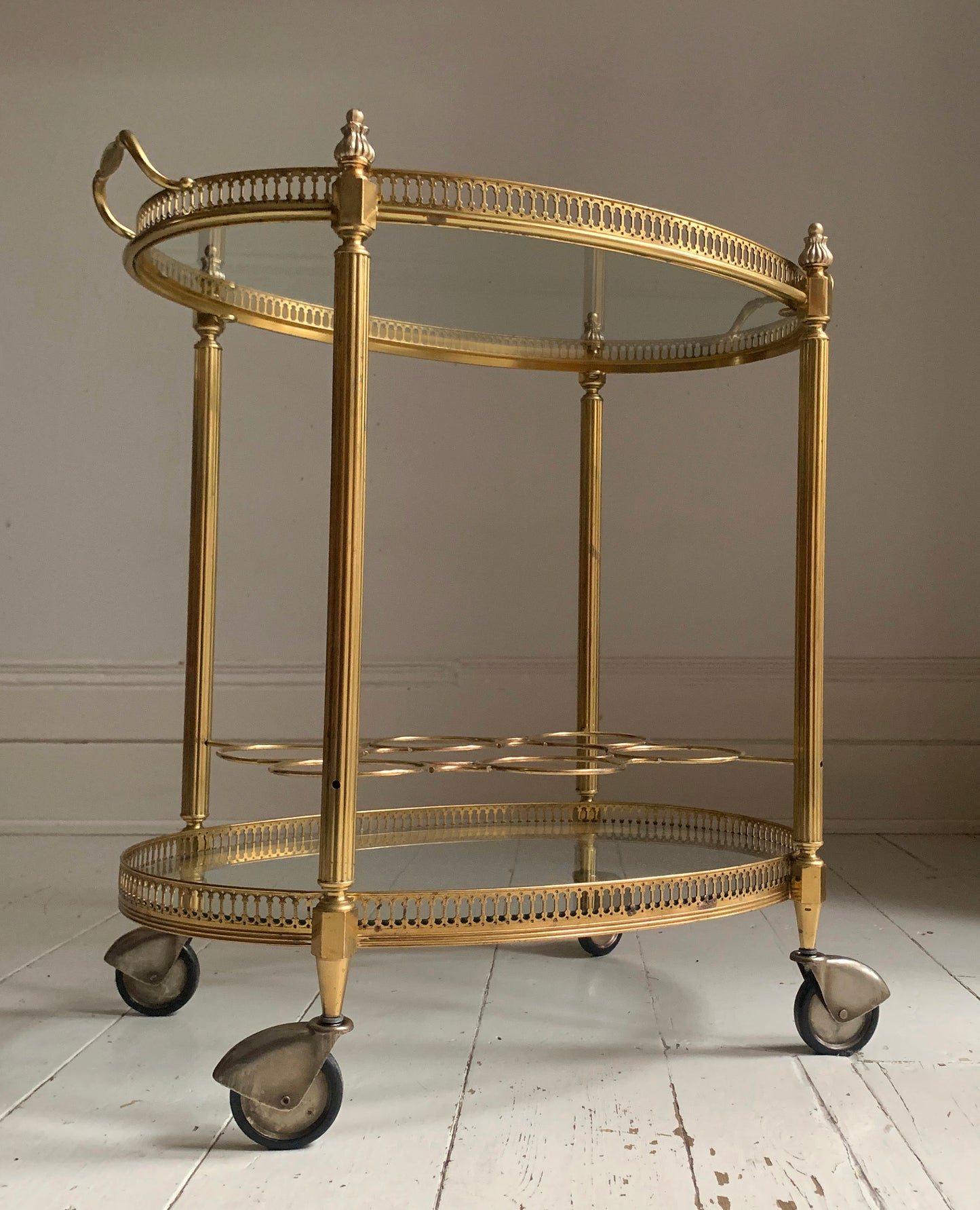 Vintage Hollywood Regency Neoclassical Brass Plated Drinks Trolley / Bar Cart