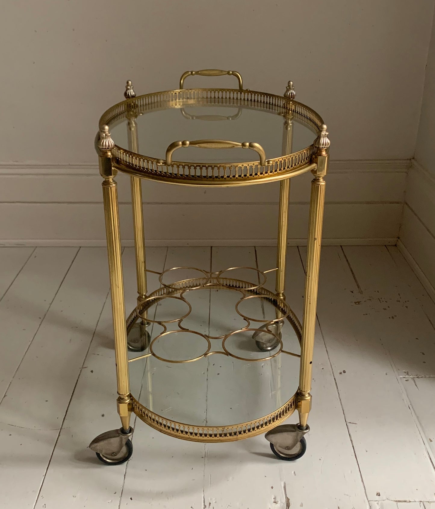 Vintage Hollywood Regency Neoclassical Brass Plated Drinks Trolley / Bar Cart