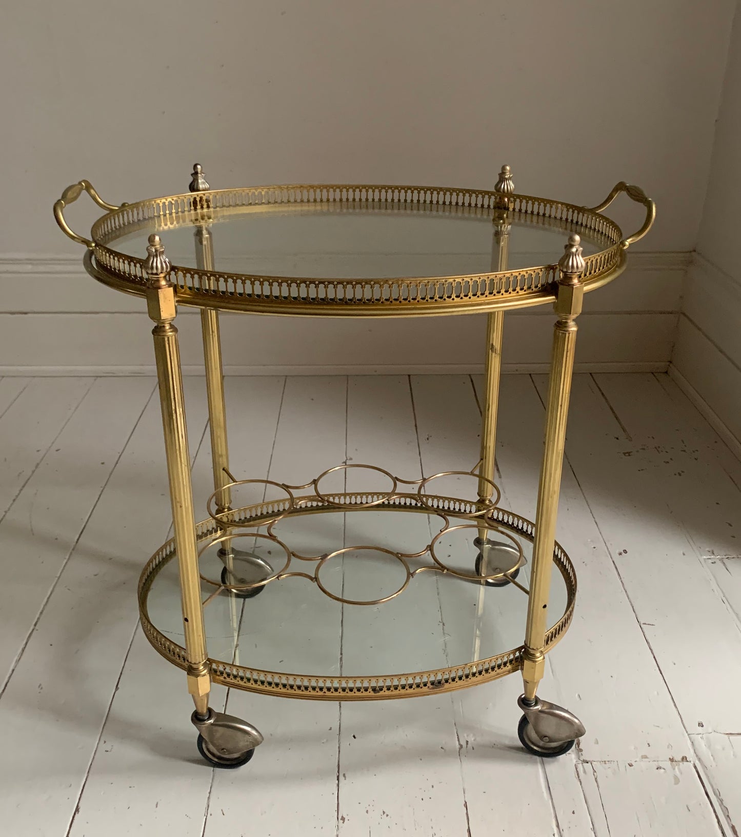 Vintage Hollywood Regency Neoclassical Brass Plated Drinks Trolley / Bar Cart