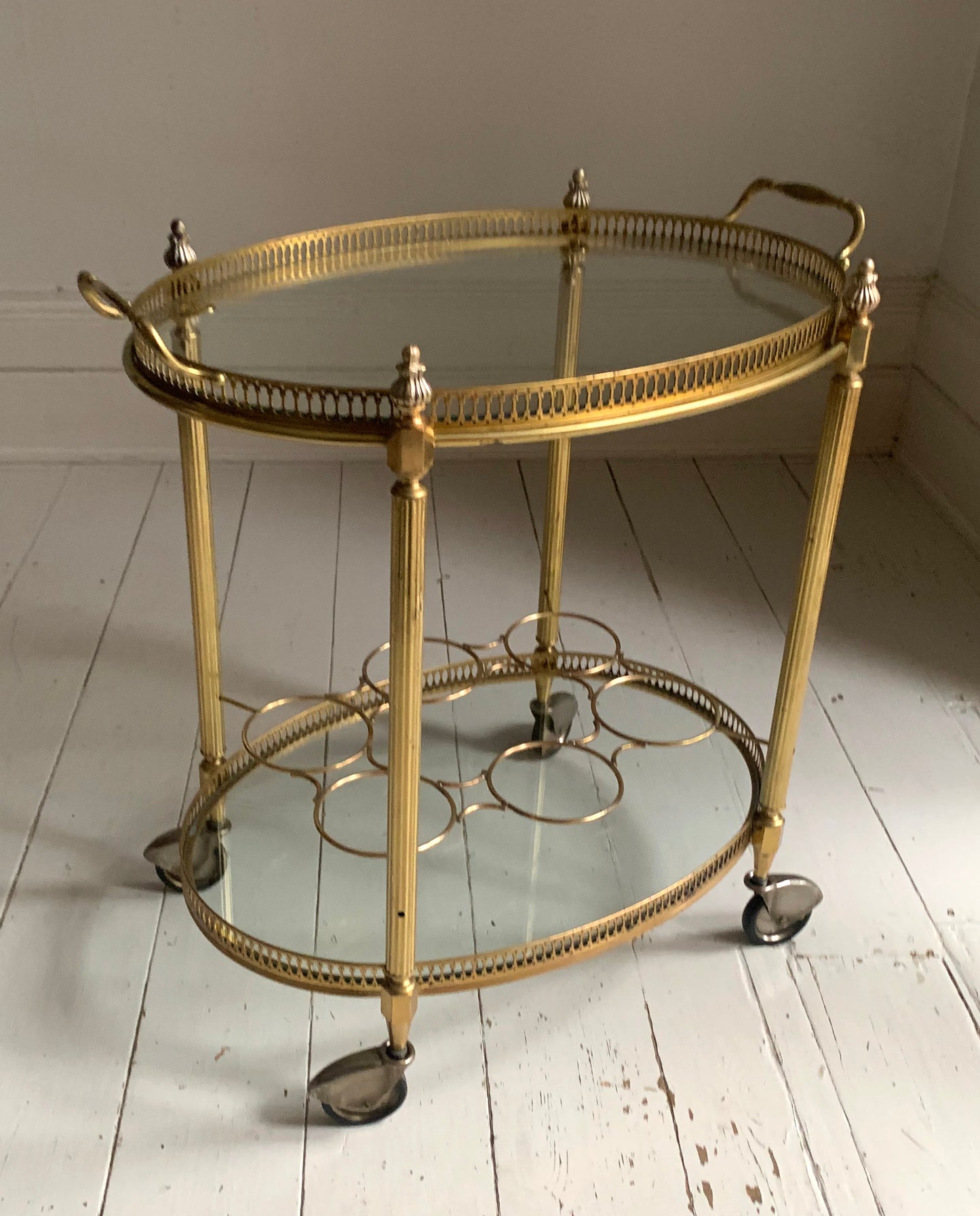 Vintage Hollywood Regency Neoclassical Brass Plated Drinks Trolley / Bar Cart