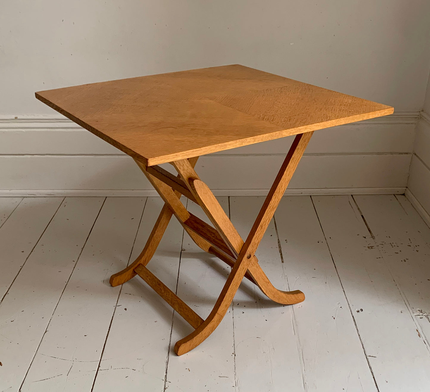 Vintage Mid Century Meredew Folding Small Side / Occasional Table