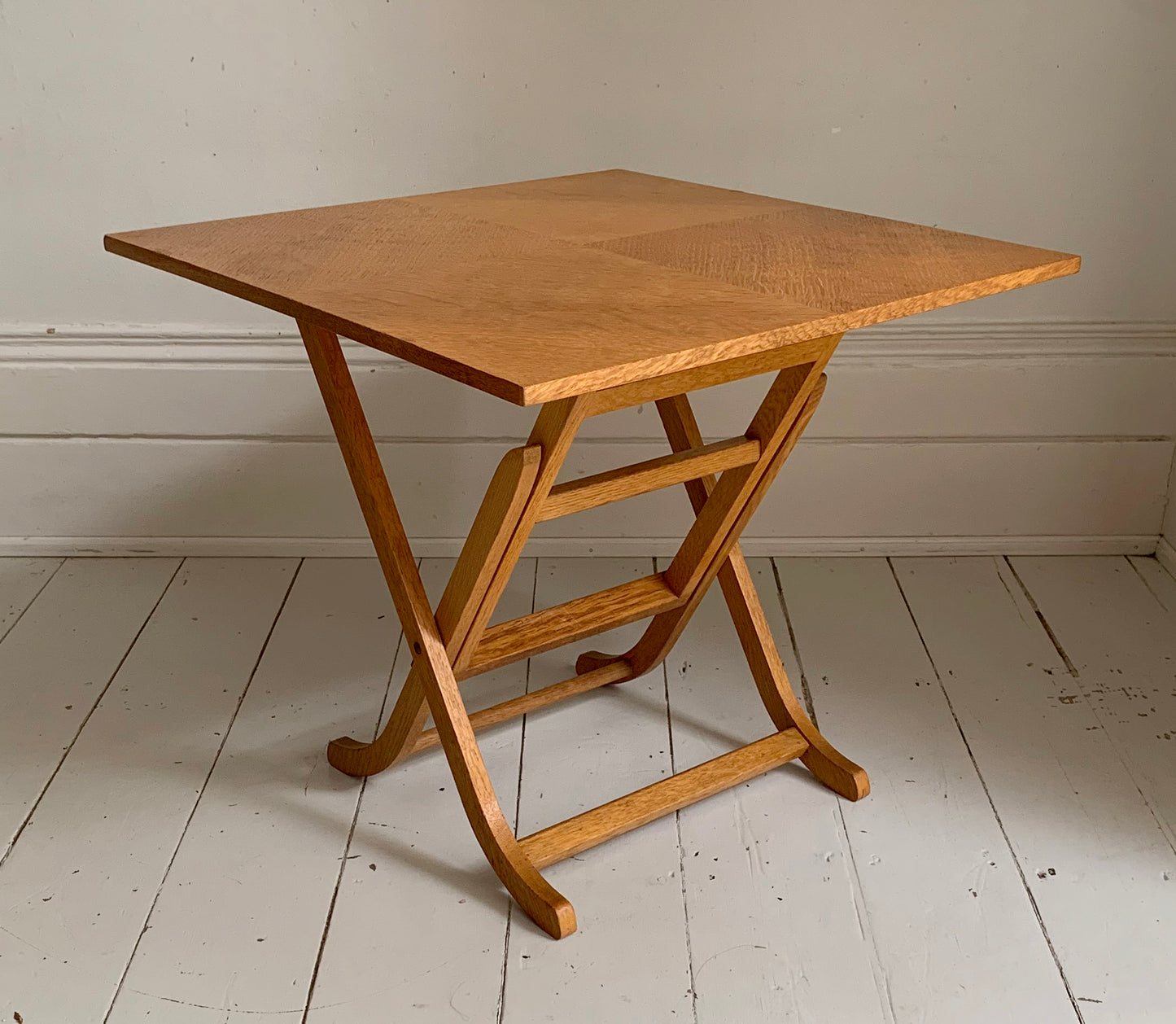 Vintage Mid Century Meredew Folding Small Side / Occasional Table