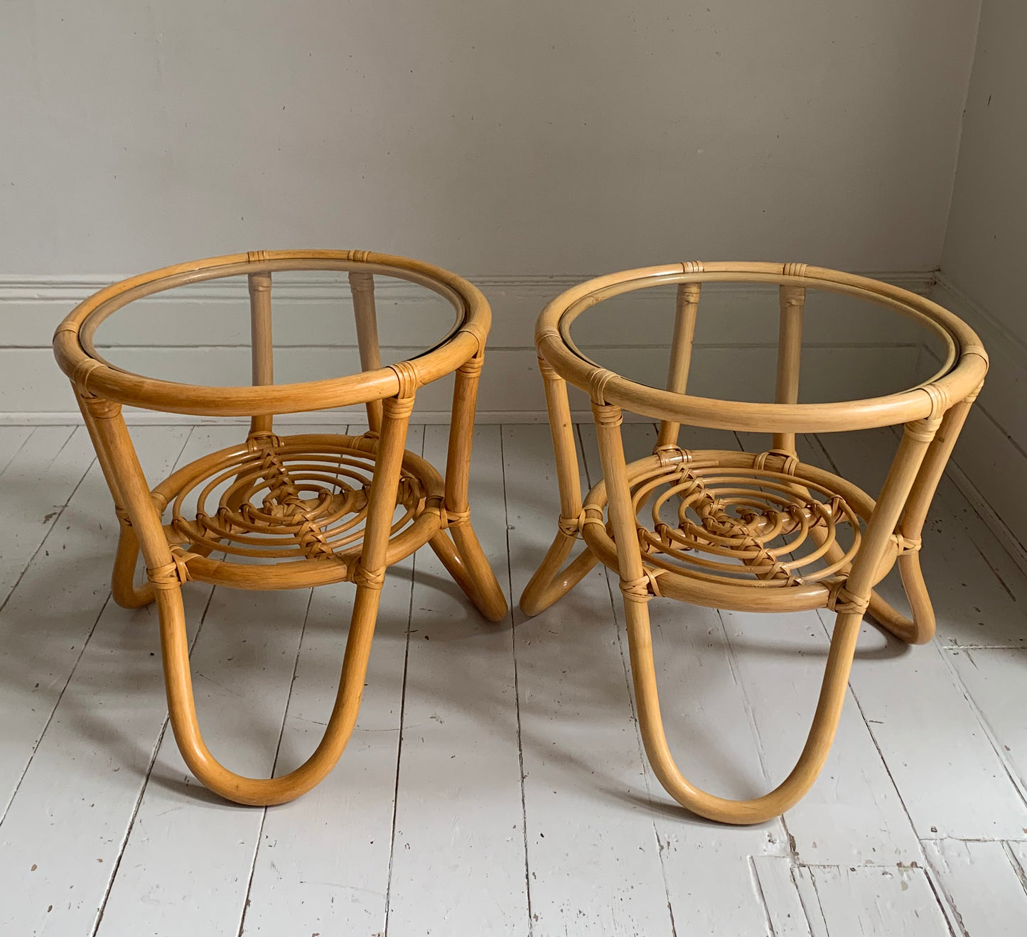 Vintage Mid Century Modern Pair of Rattan & Glass Round Side / Bedside Tables