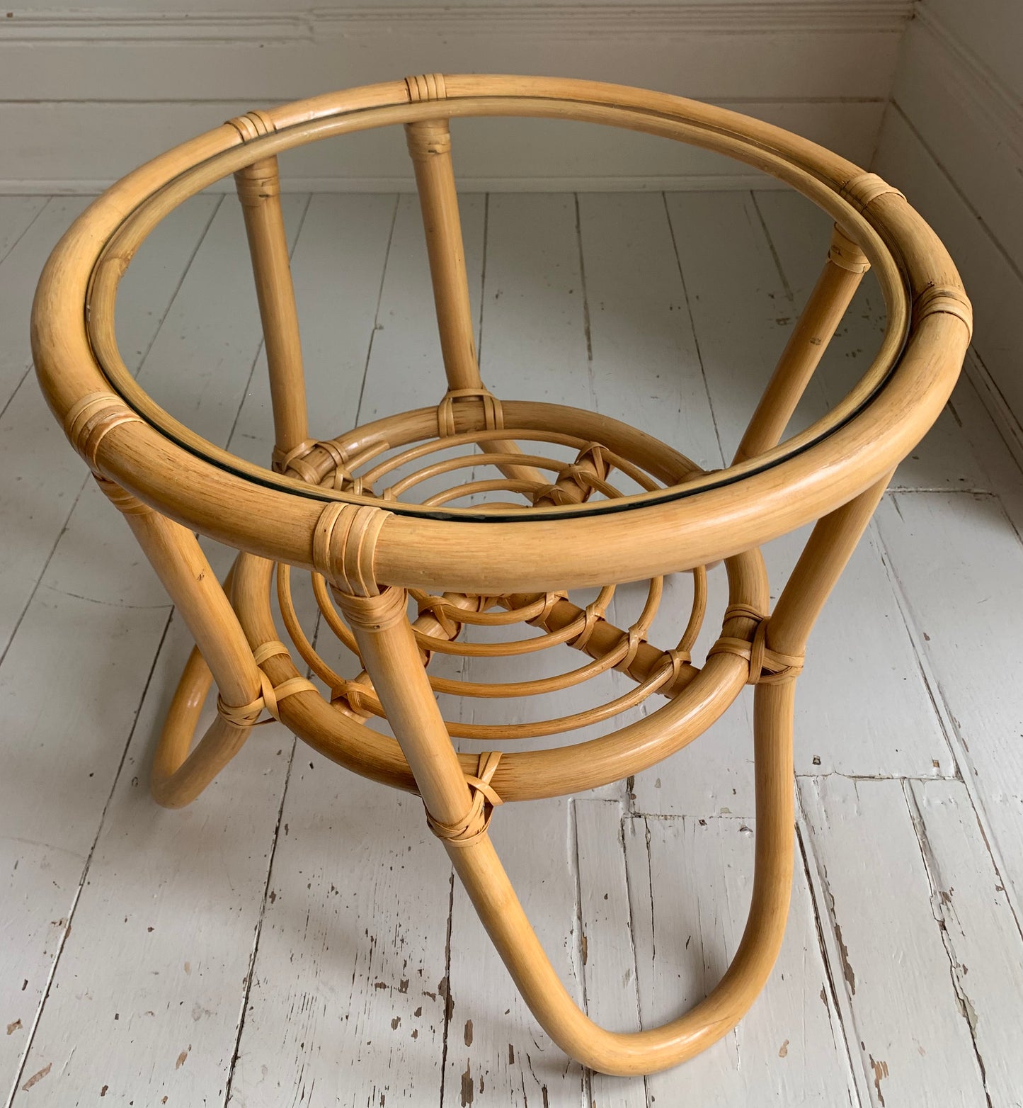 Vintage Mid Century Modern Pair of Rattan & Glass Round Side / Bedside Tables
