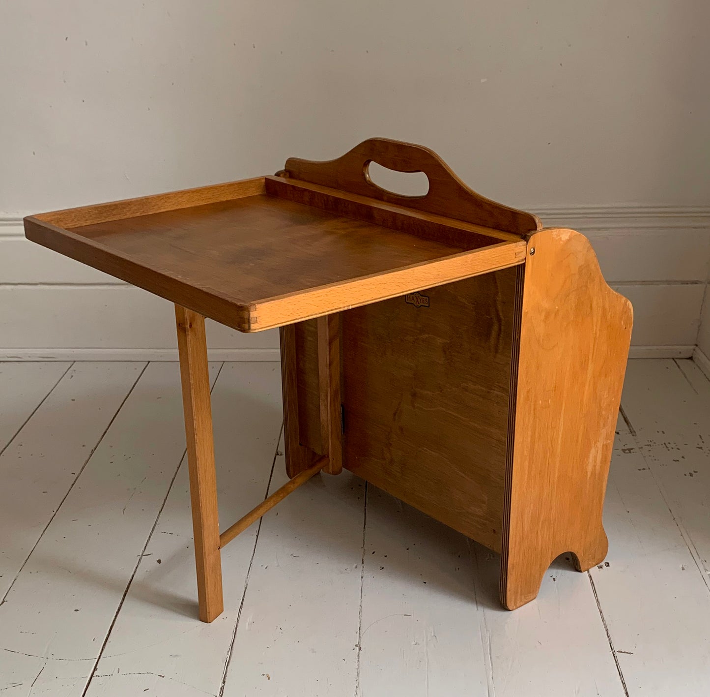 Mid Century Plywood Magazine Rack / Folding Side Table by Haxyes