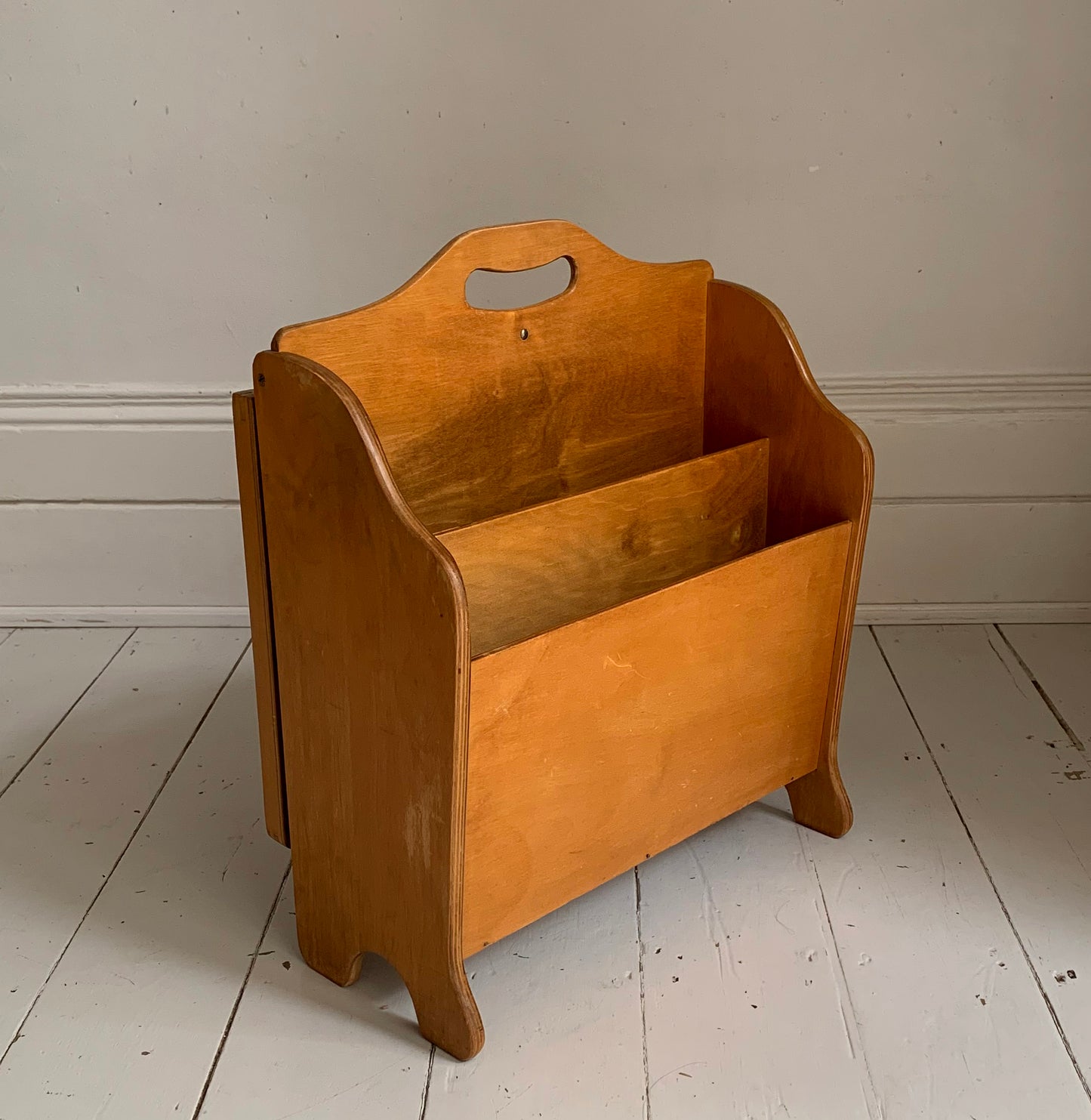Mid Century Plywood Magazine Rack / Folding Side Table by Haxyes