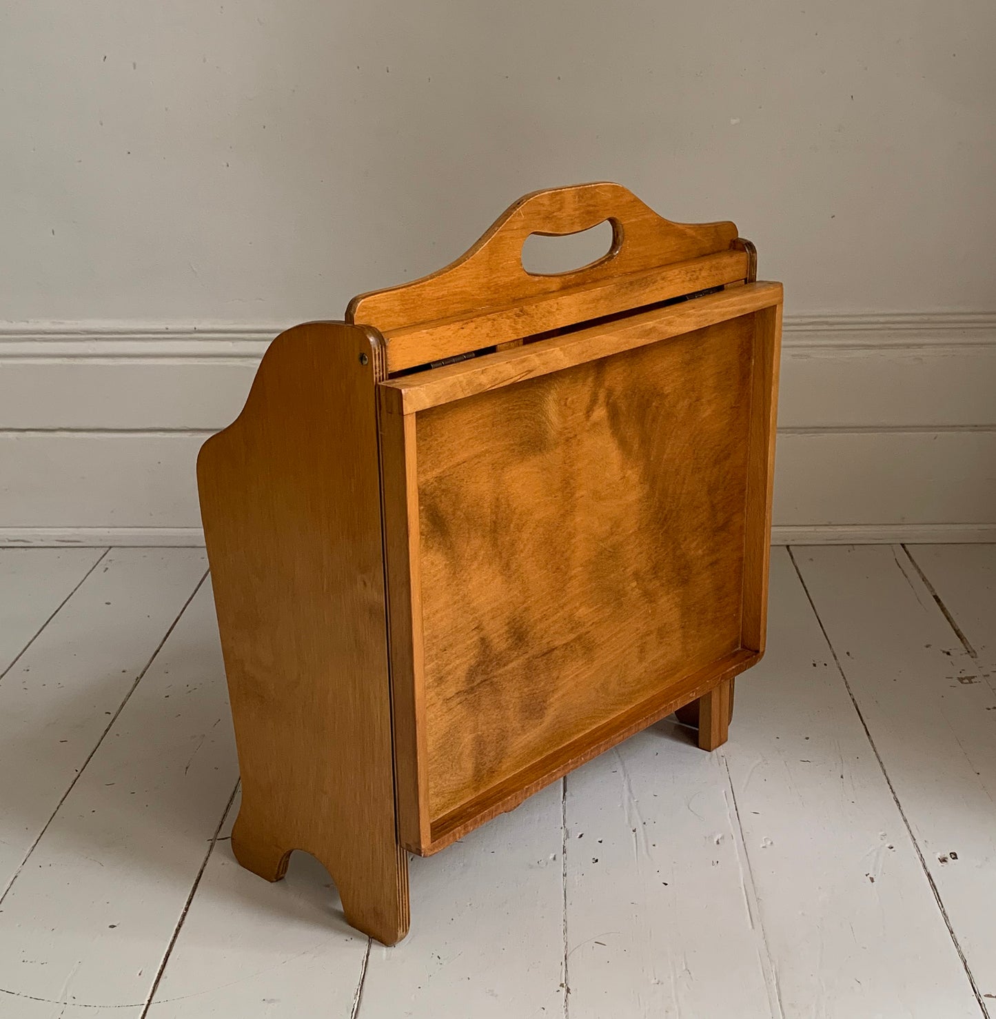 Mid Century Plywood Magazine Rack / Folding Side Table by Haxyes