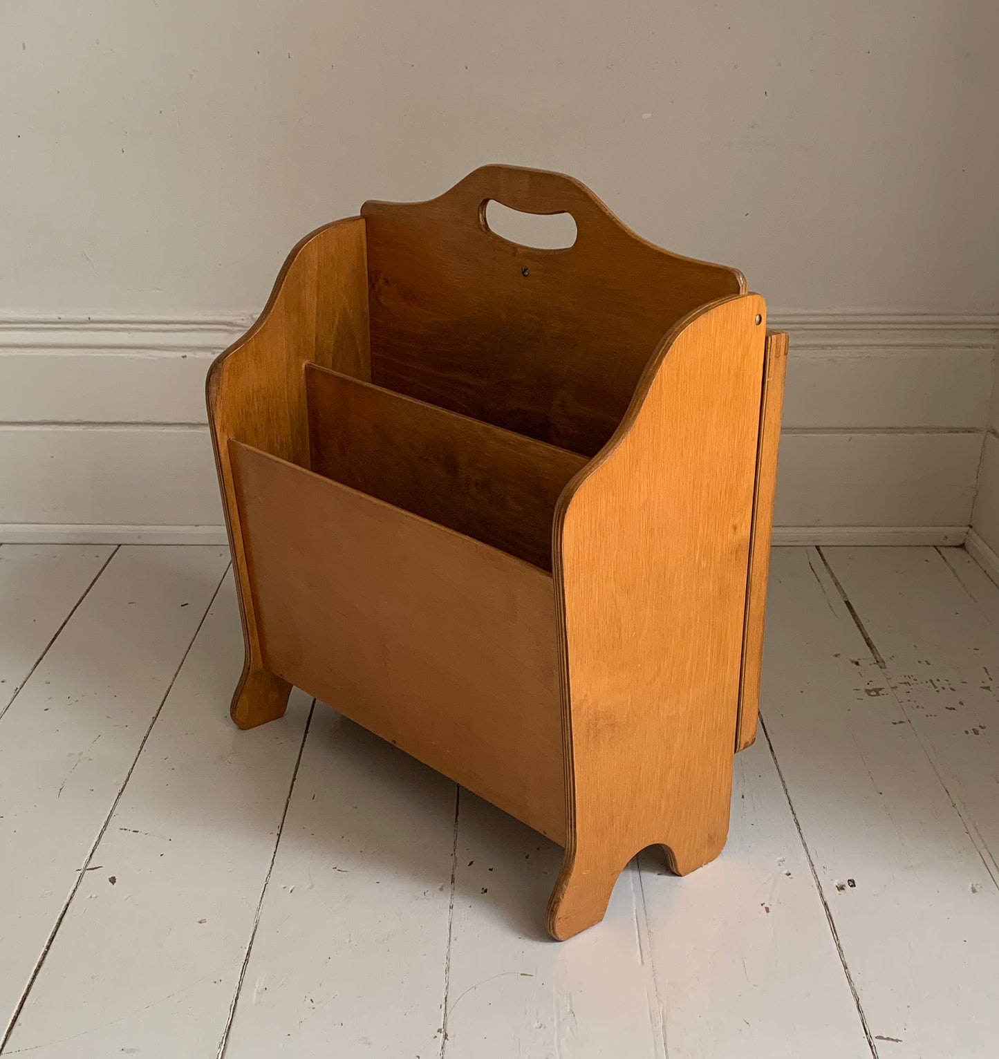 Mid Century Plywood Magazine Rack / Folding Side Table by Haxyes