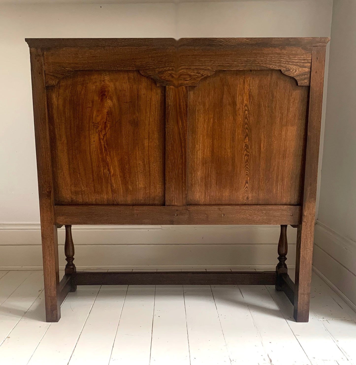 Antique Oak Panelled Back Settle Without Arms with RA Initial Carving
