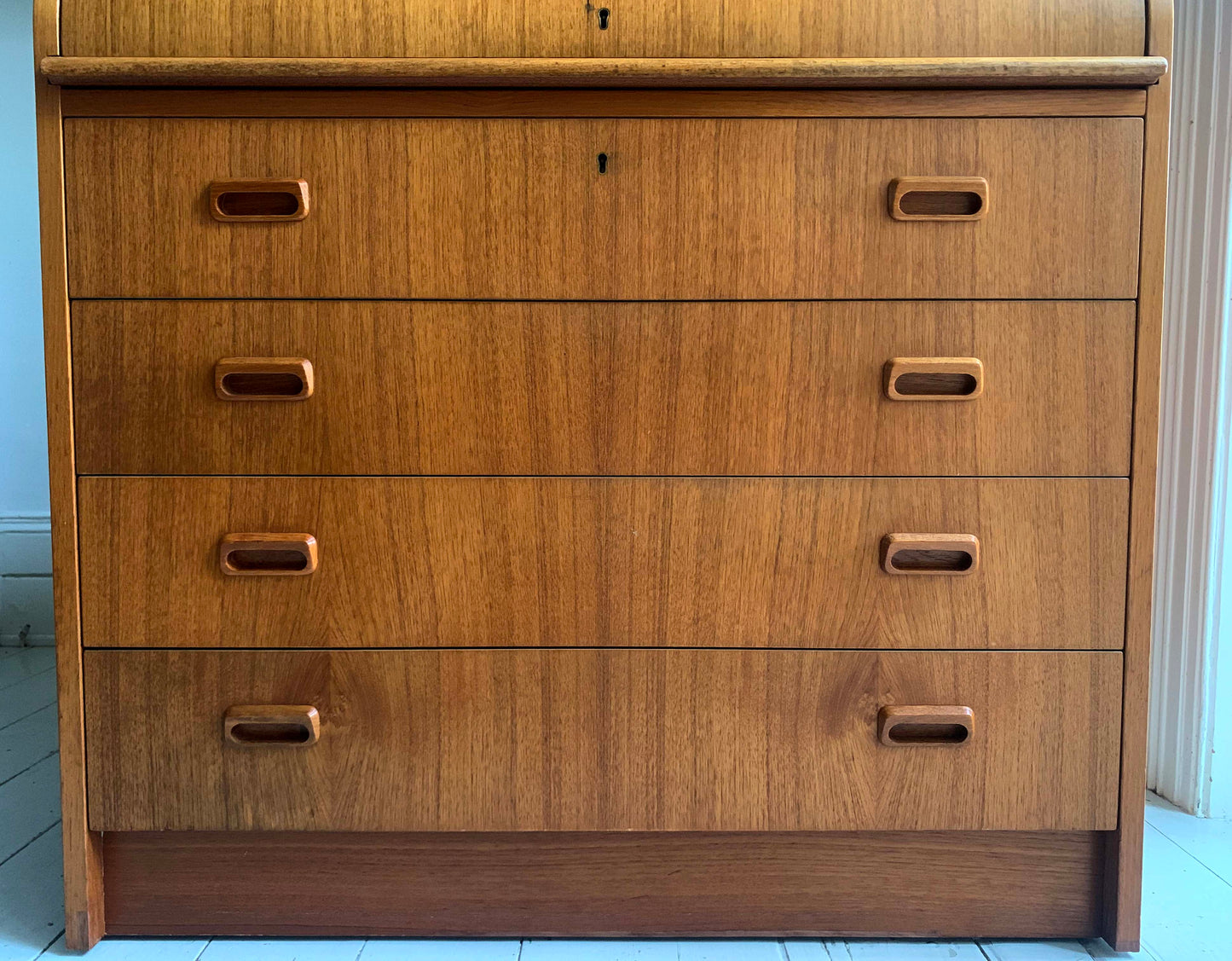 Stunning Mid Century Teak Roll Top Bureau / Writing Desk by Egon Ostergaard