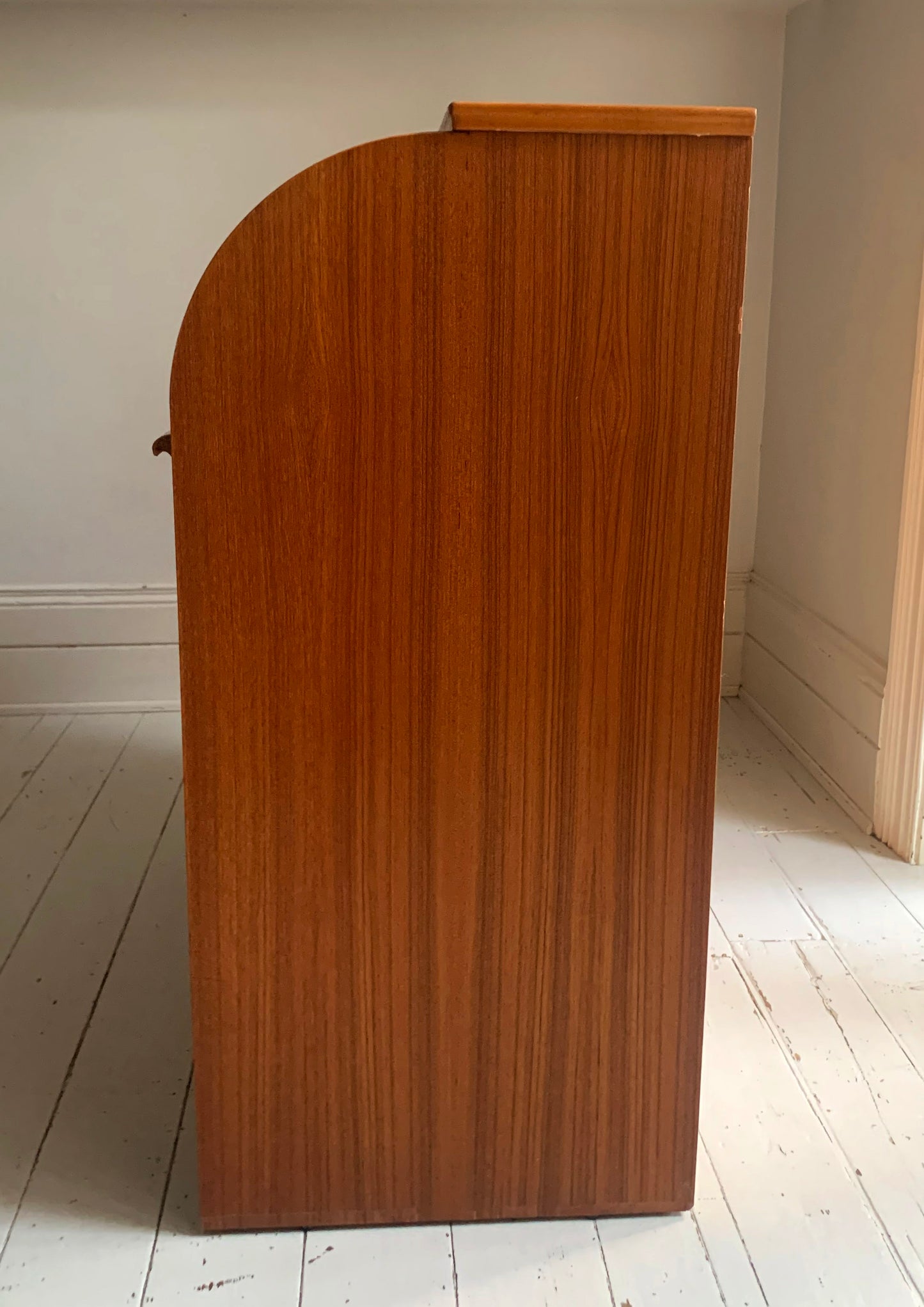 Stunning Mid Century Teak Roll Top Bureau / Writing Desk by Egon Ostergaard
